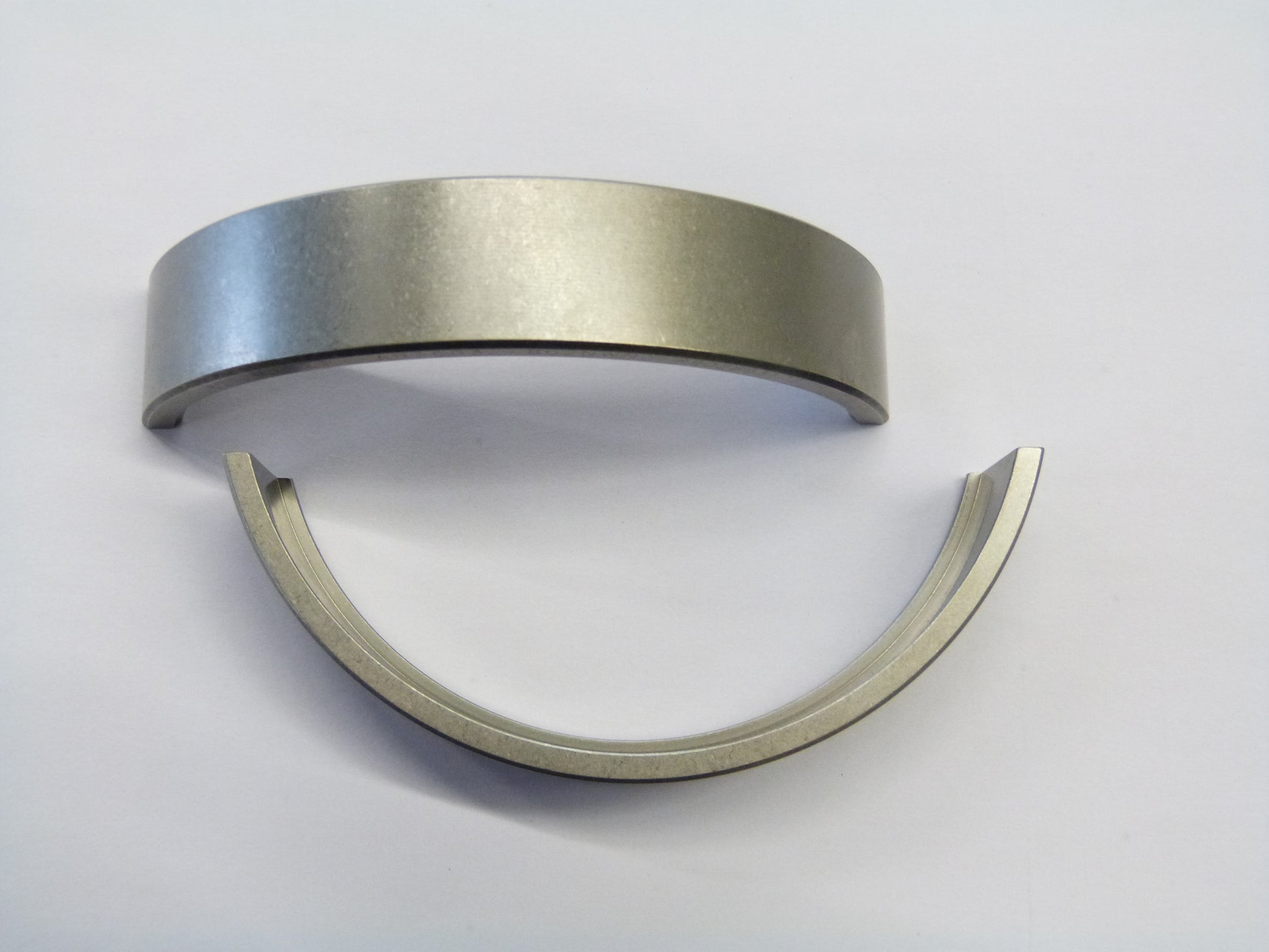 Image 1 of BEARING SHELL PAIR