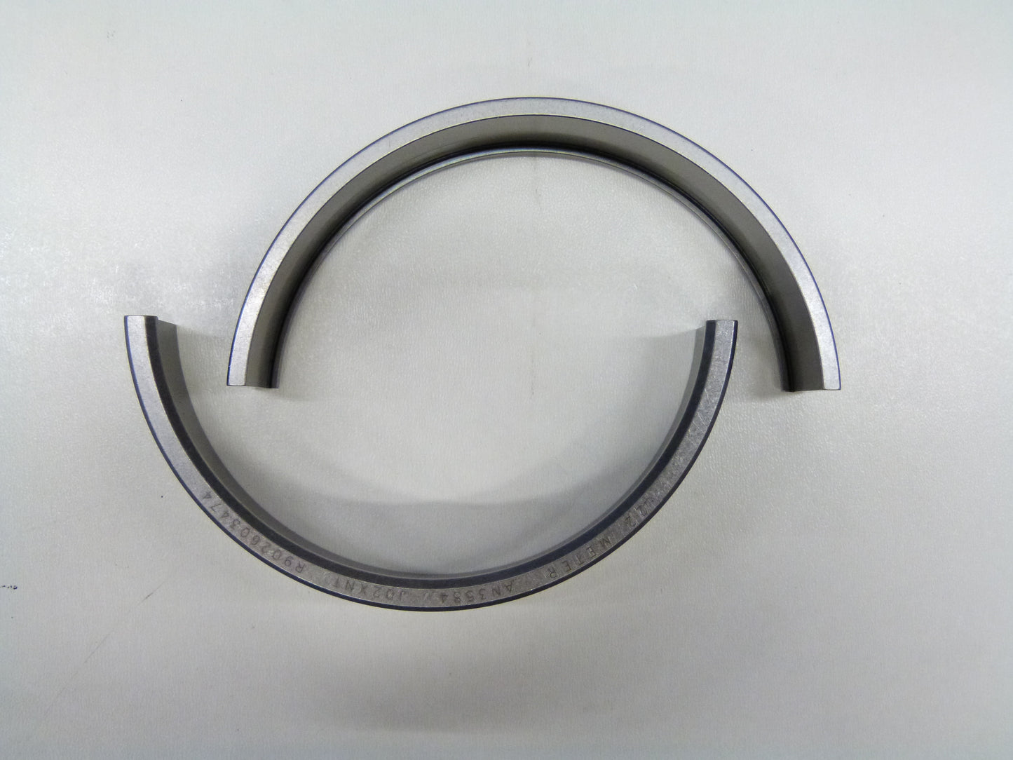 Image 1 of LAGERSCHALEN-PAAR  99,5X106,5X