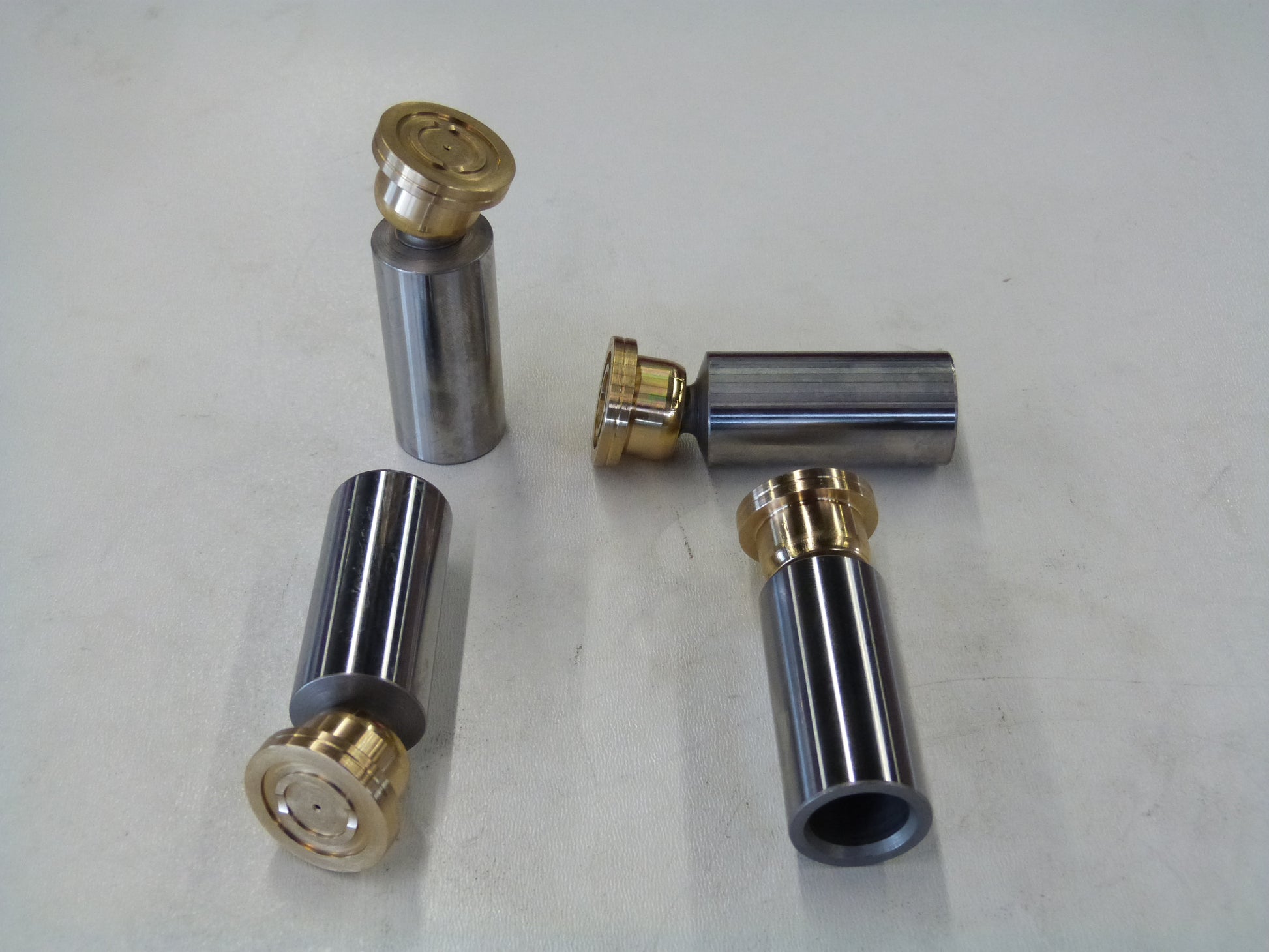 Image 1 of PISTON