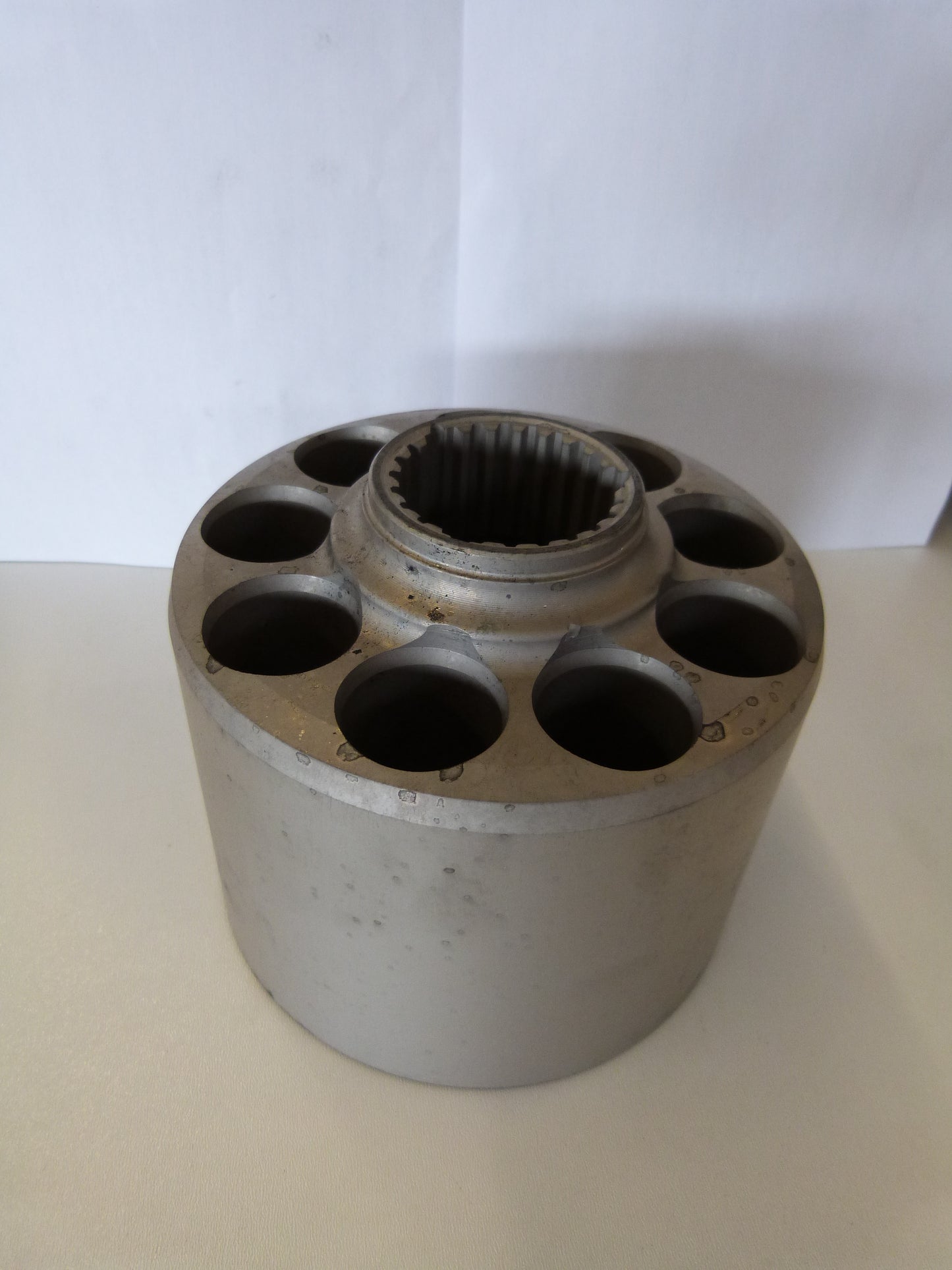 Image 1 of ZYLINDER