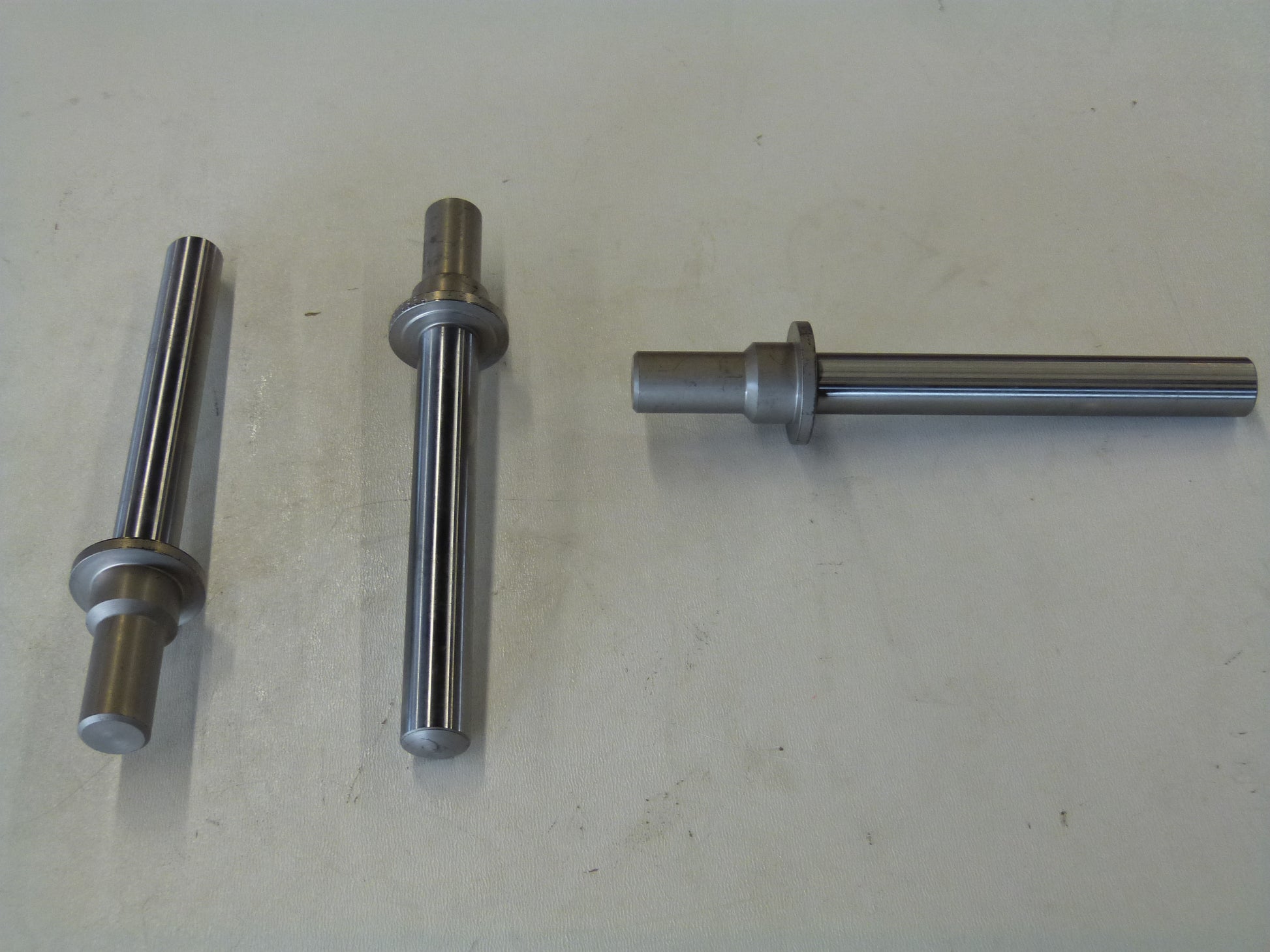 Image 1 of PRESSURE PISTON    A4VS 125/180 HD LANG