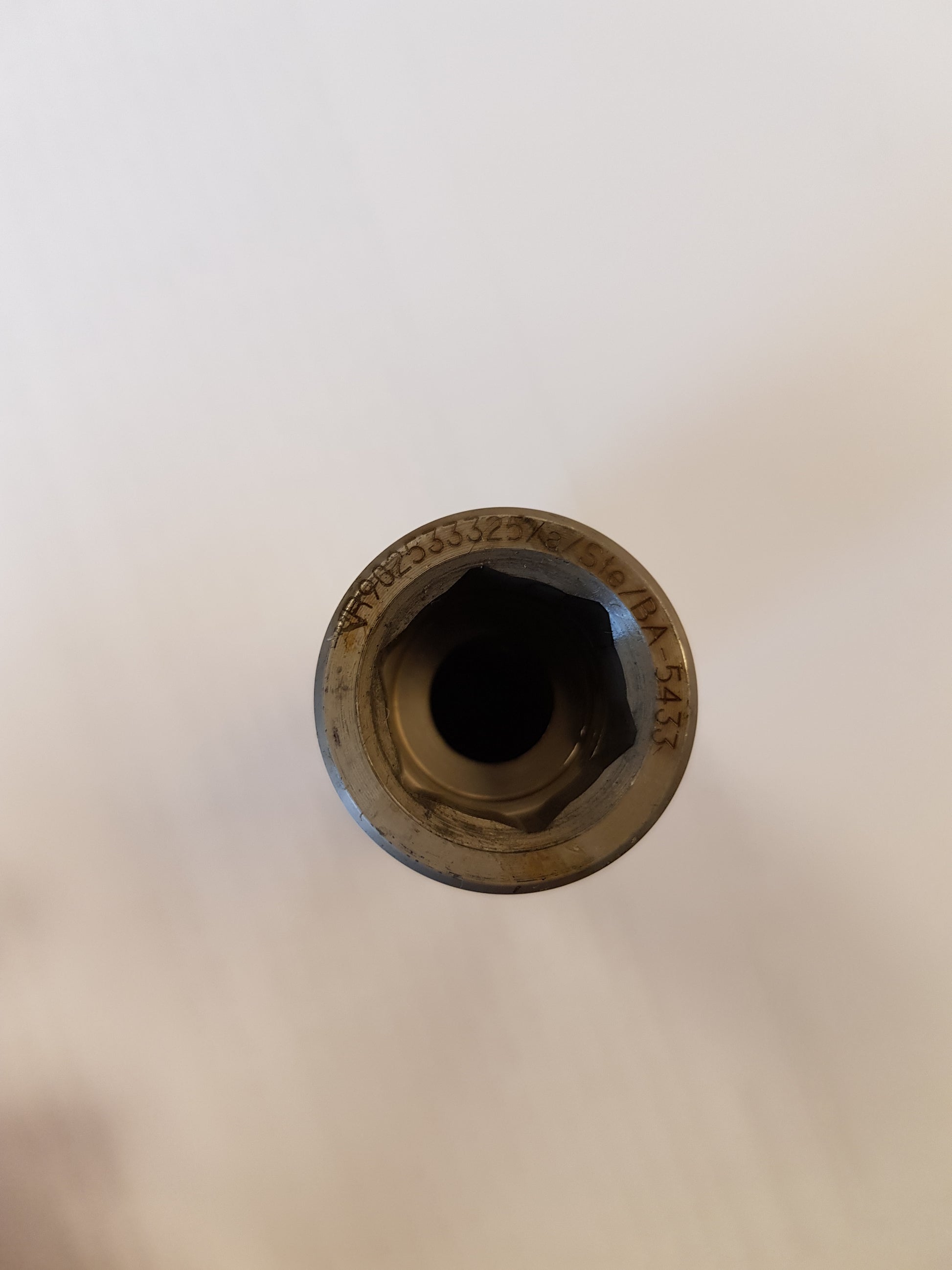 Image 3 of PISTON GUIDE       V A10V  28