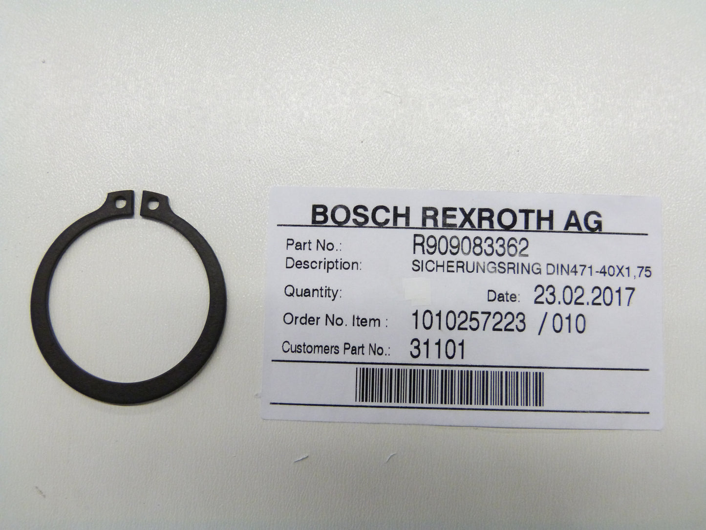 Image 1 of RETAINING RING