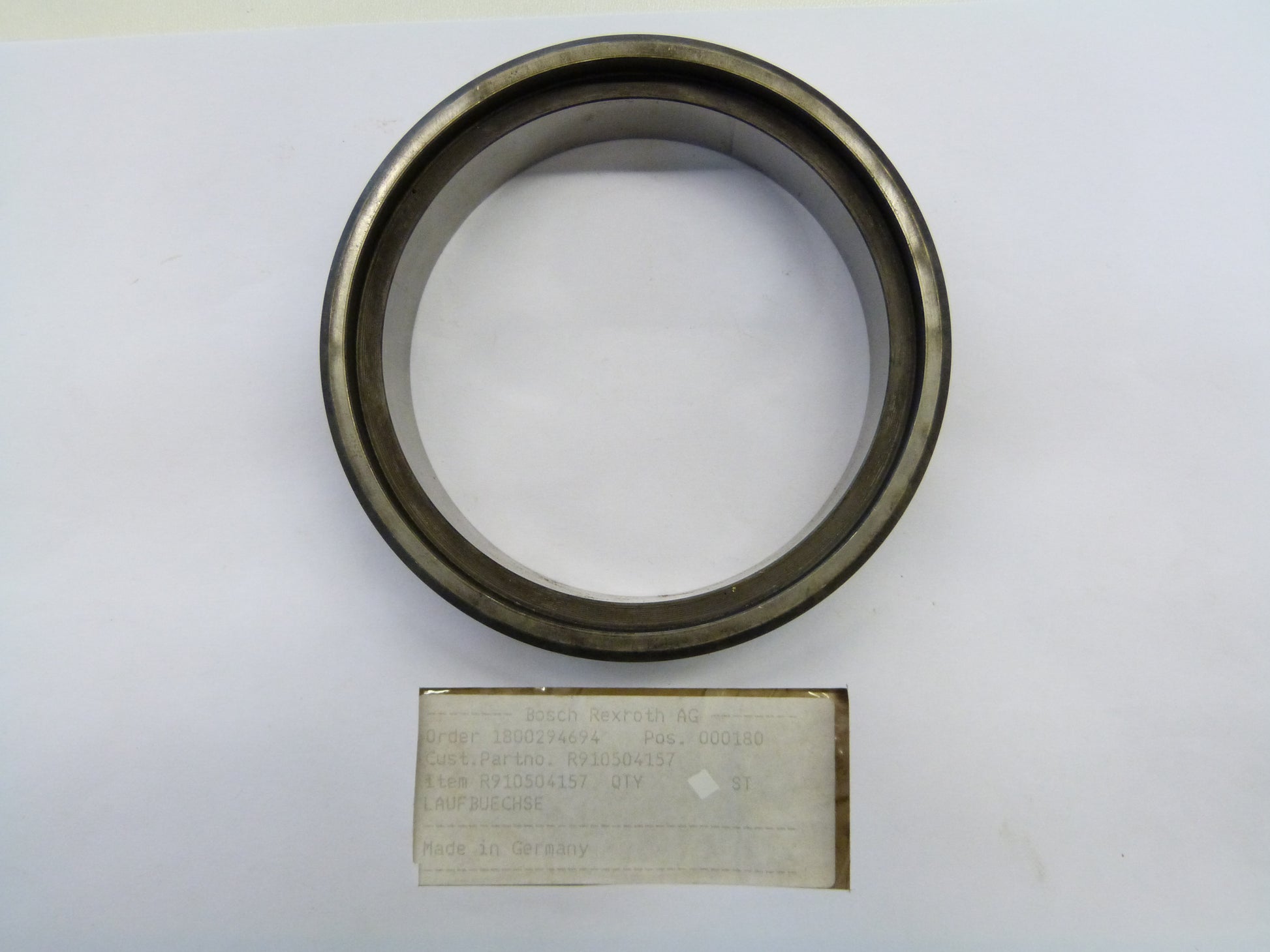 Image 1 of LOOPBUS OLIEKEERRING A** 915