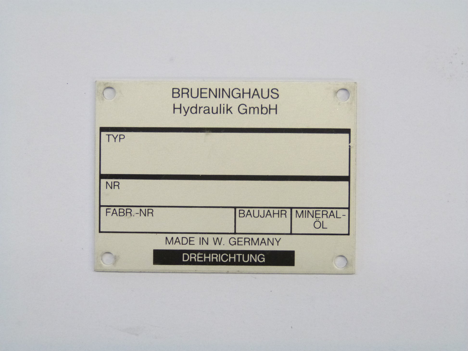 Image 1 of MH-5275 TYPEPLAATJE VAR.TYPES