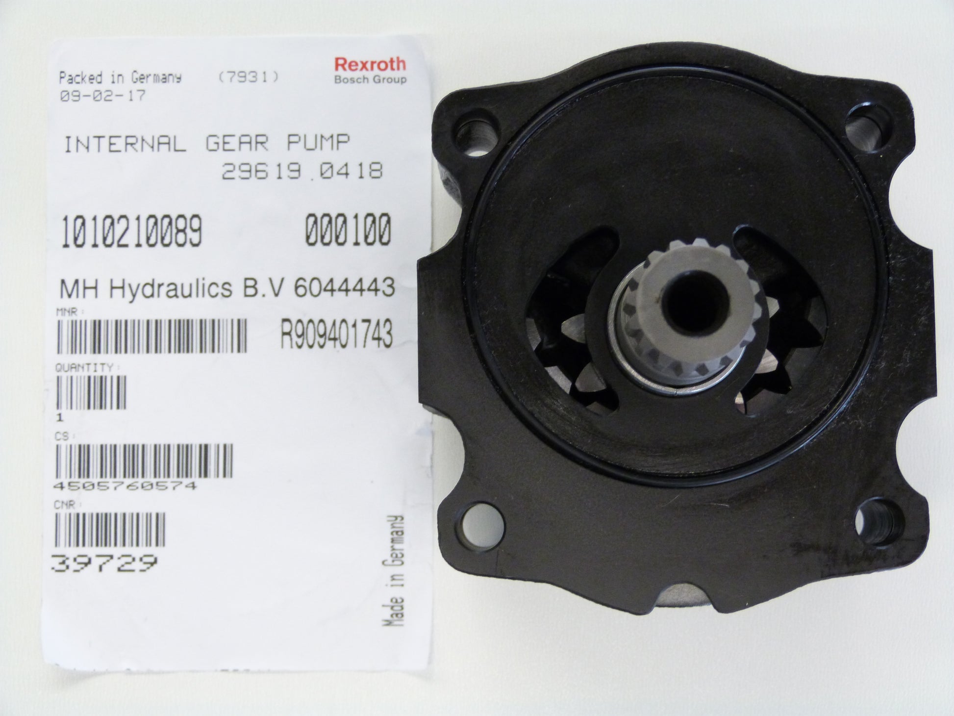 Image 1 of CHARGE PUMP