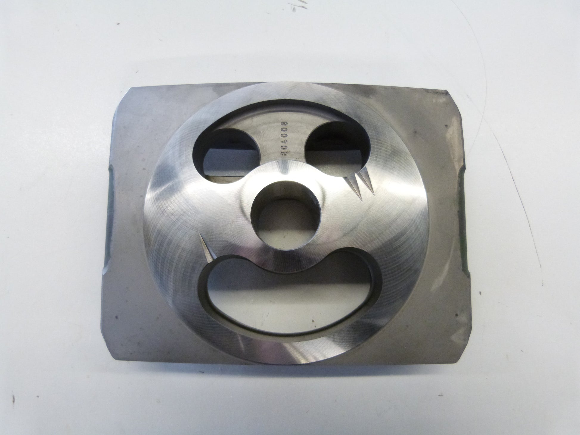 Image 1 of PORTPLATE LH
