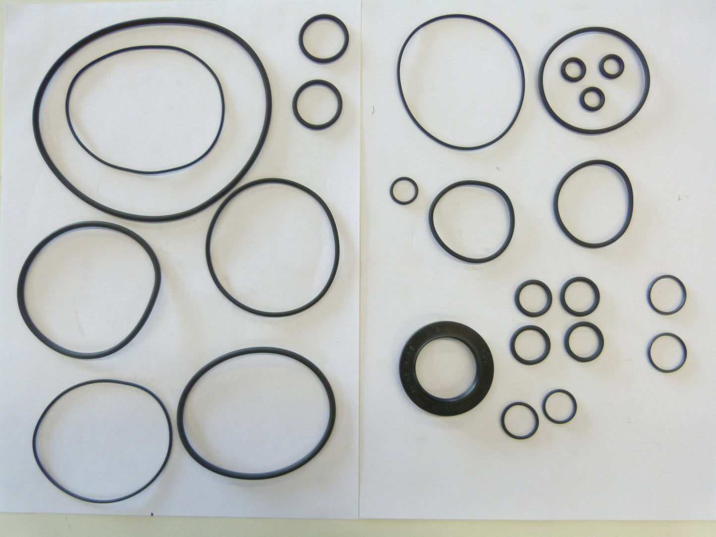 Image 1 of MH-AFDICHTSET A4V 40 EL 10R0C101A-S