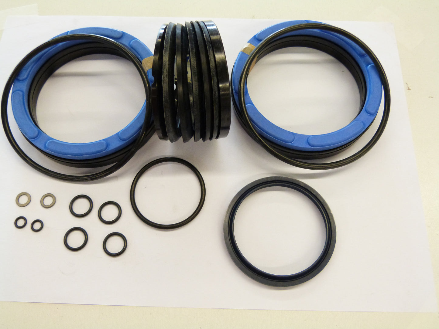 Image 1 of DICHTINGSSET VOOR CD250E100/56/1200B