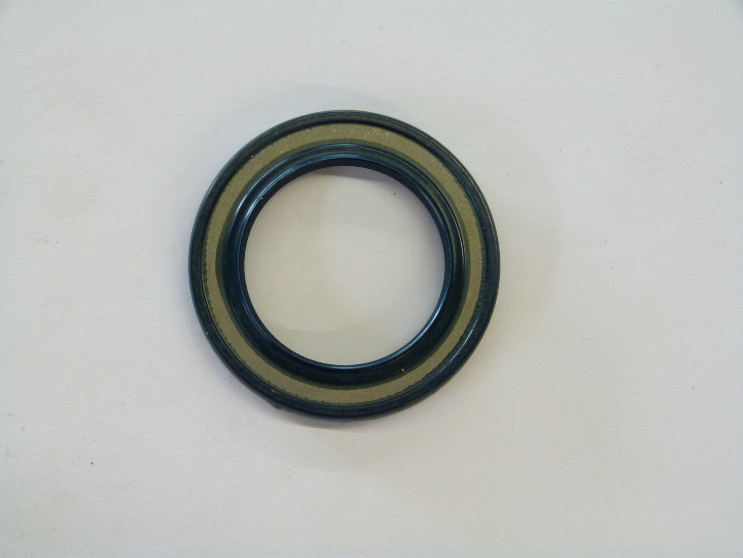 Image 1 of OLIEKEERRING  35,00 X 52,00 X 6,00 BABSL-VITON