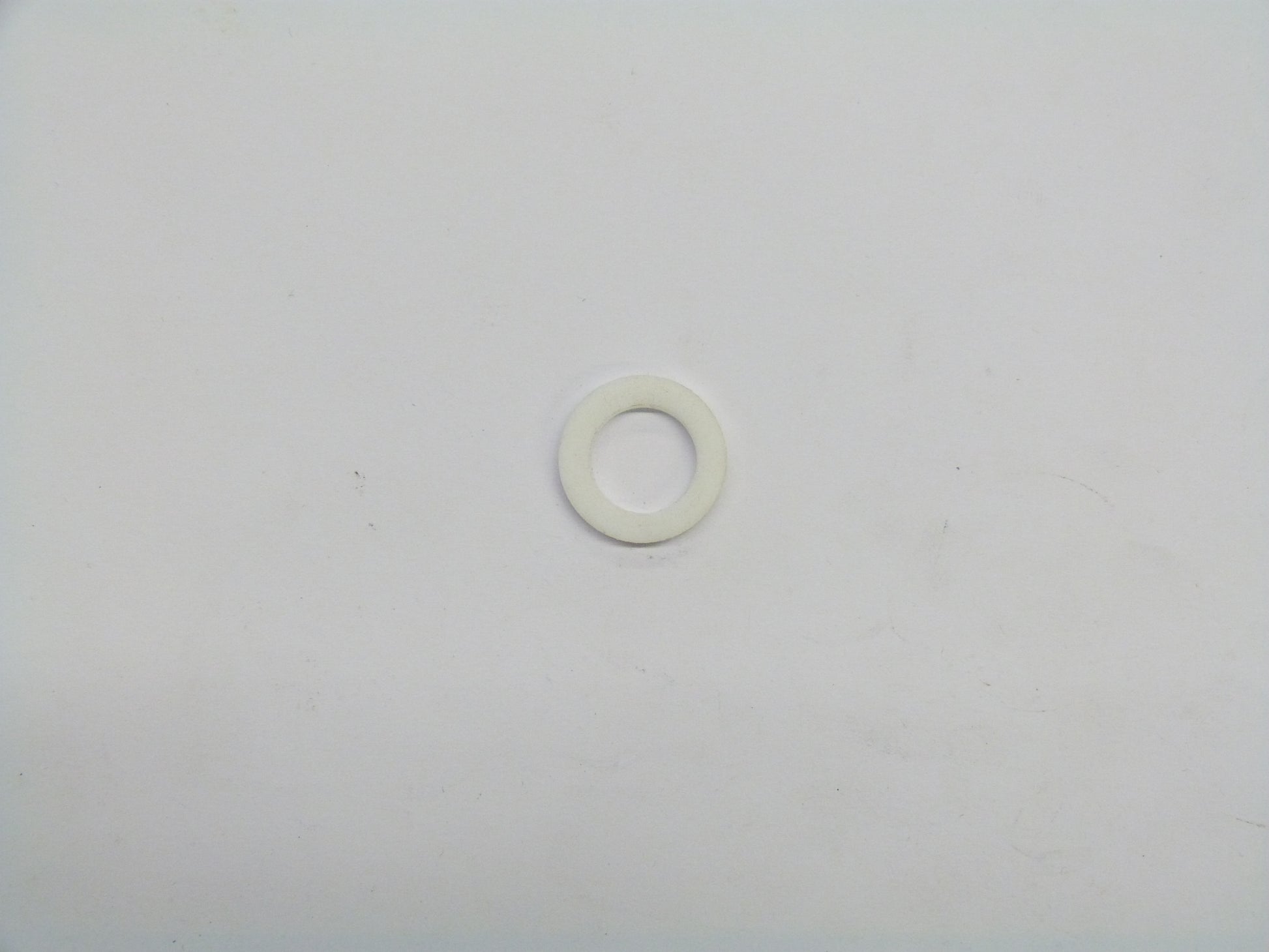 Image 1 of TEFLON-RING D= 14,00 X 22,00 X 2,30