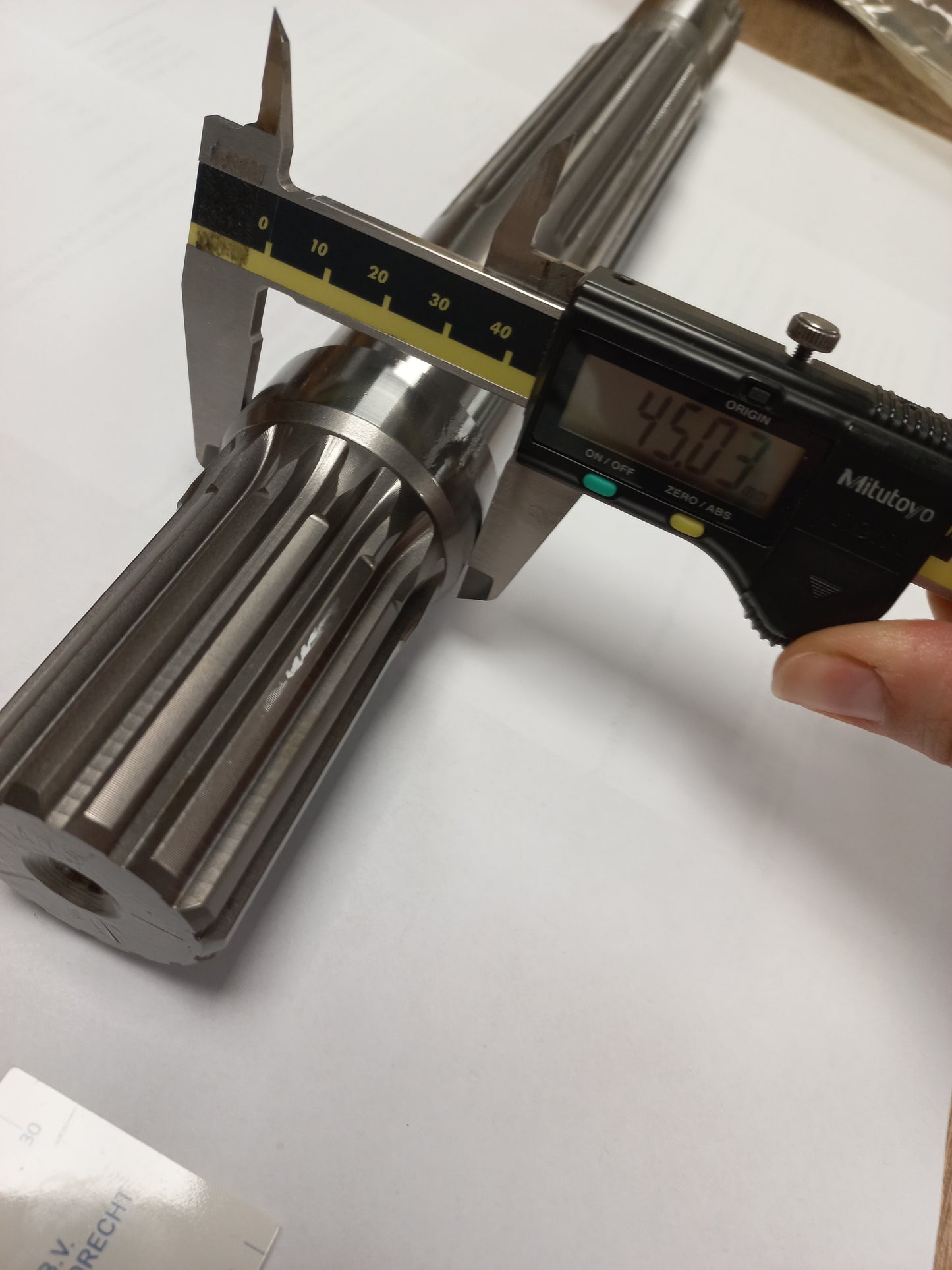 Image 2 of DRIVE SHAFT (FRONT)