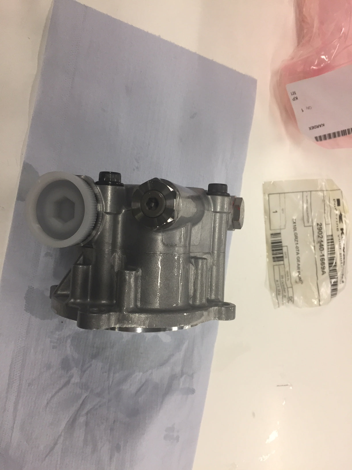 Image 2 of GEAR PUMP