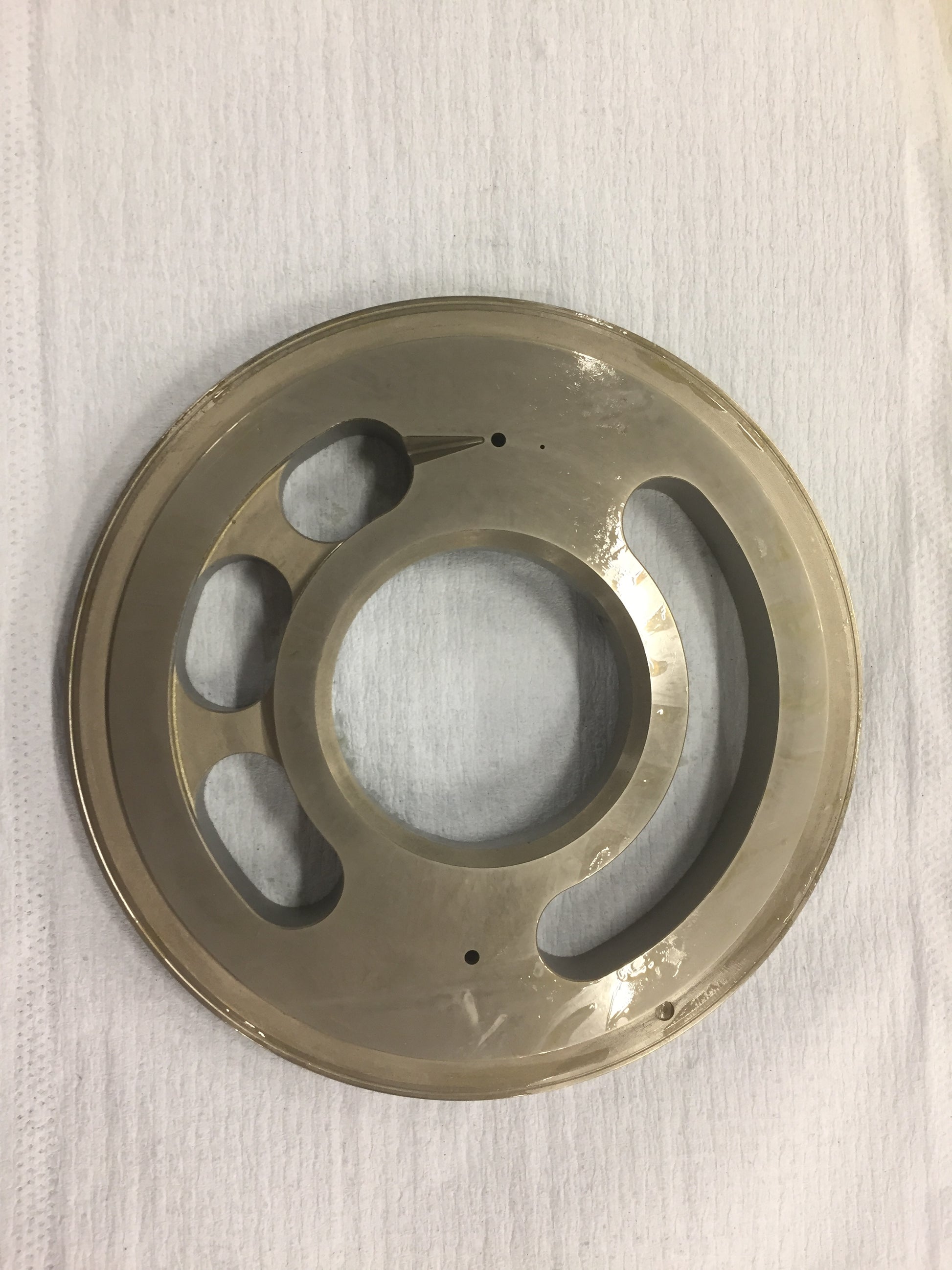 Image 2 of BARREL WITH PORTPLATE LH (LAP)