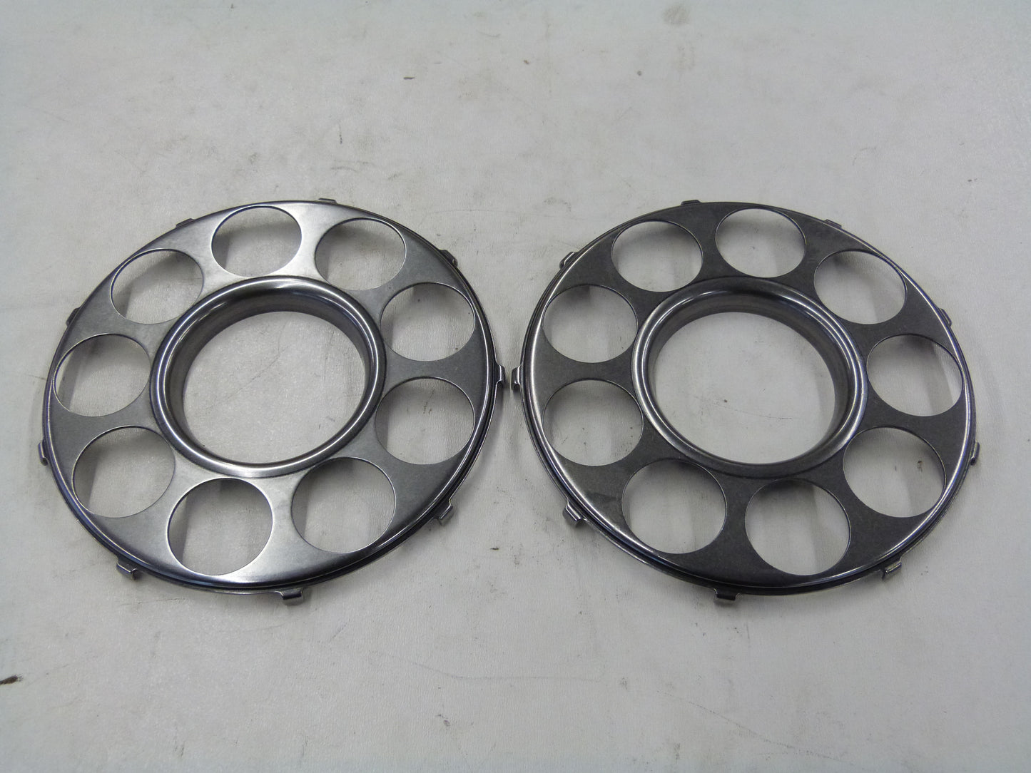 Image 1 of PLATE SPRING