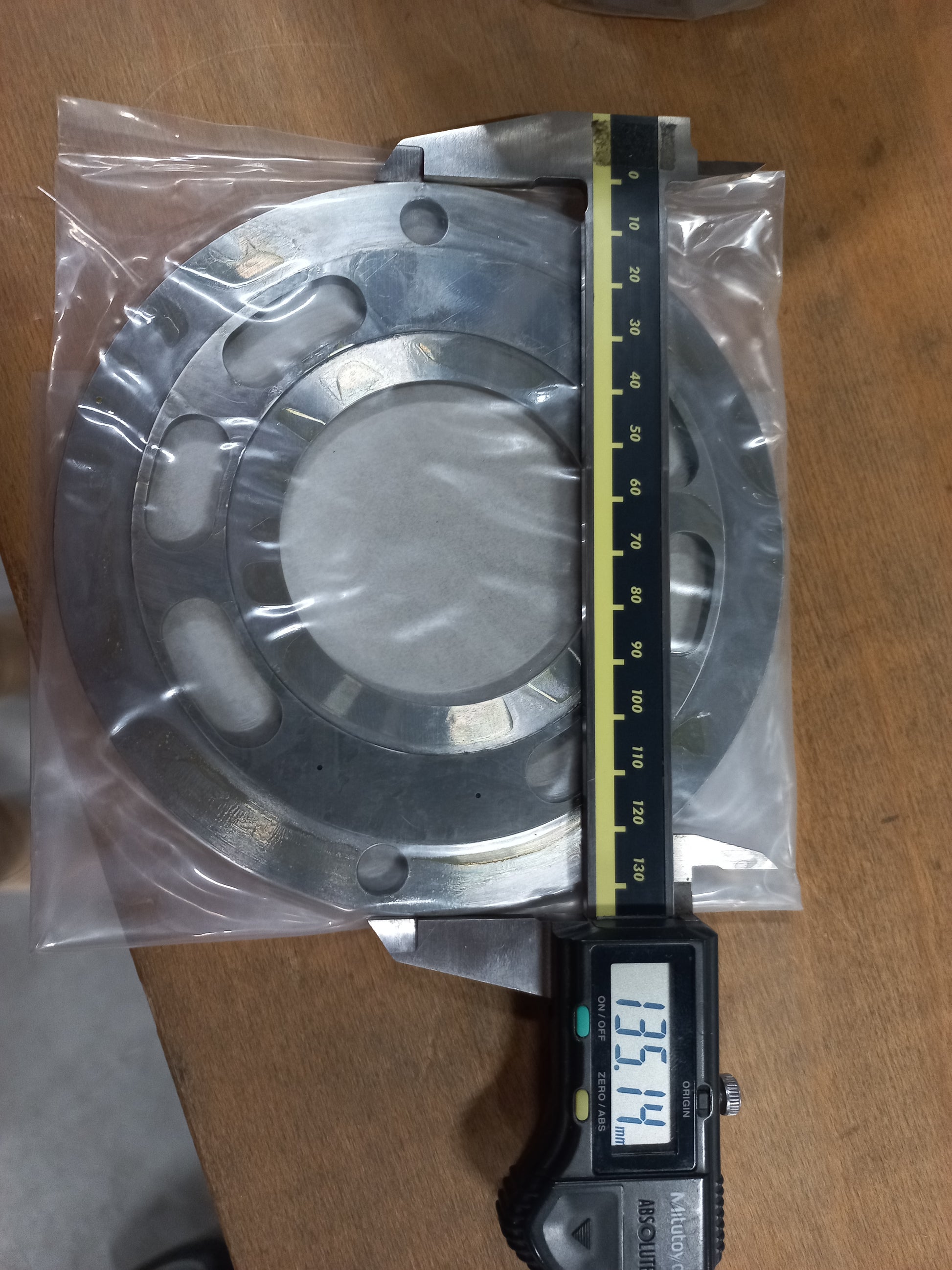 Image 3 of PLATE,VALVE