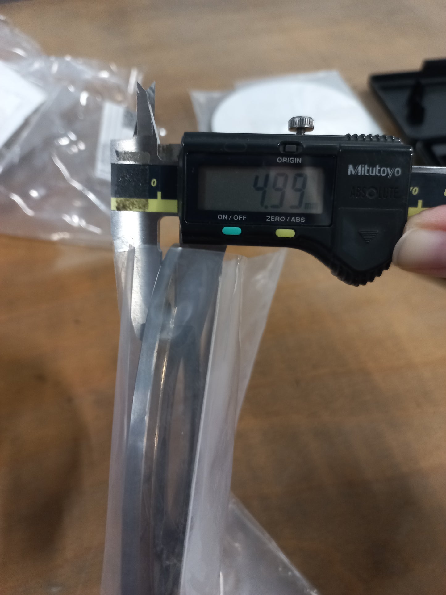 Image 4 of PLATE,VALVE