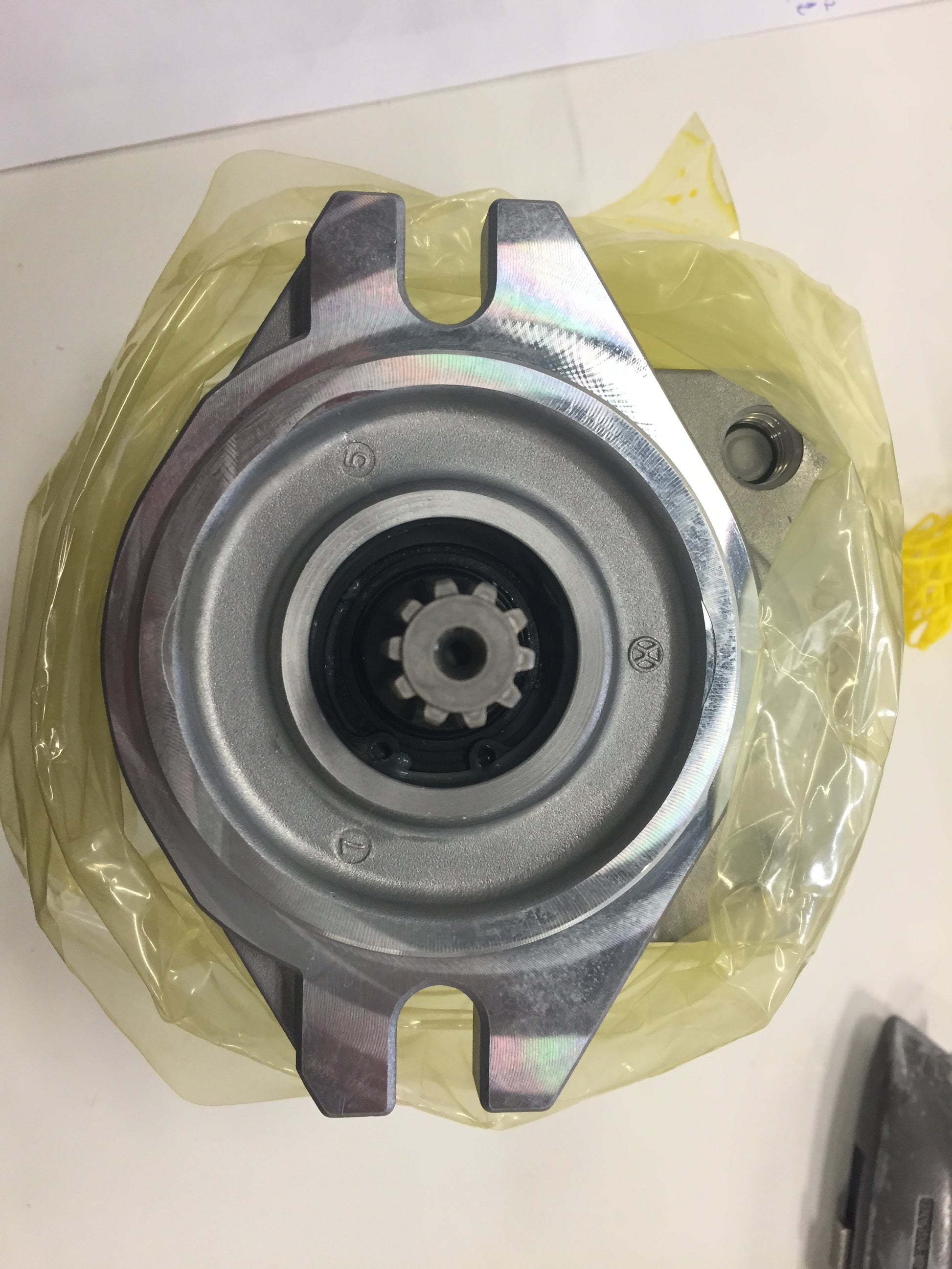 Image 1 of PUMP,GEAR