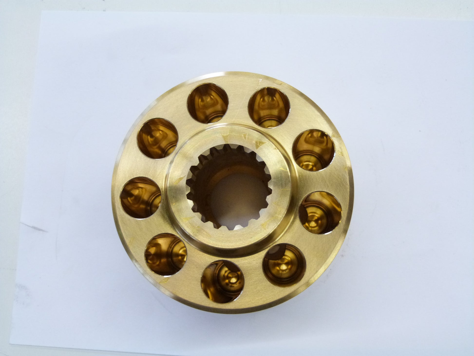 Image 1 of MH-65219 LPVD 64 CILINDERBLOK LIEBHERR  BRONS