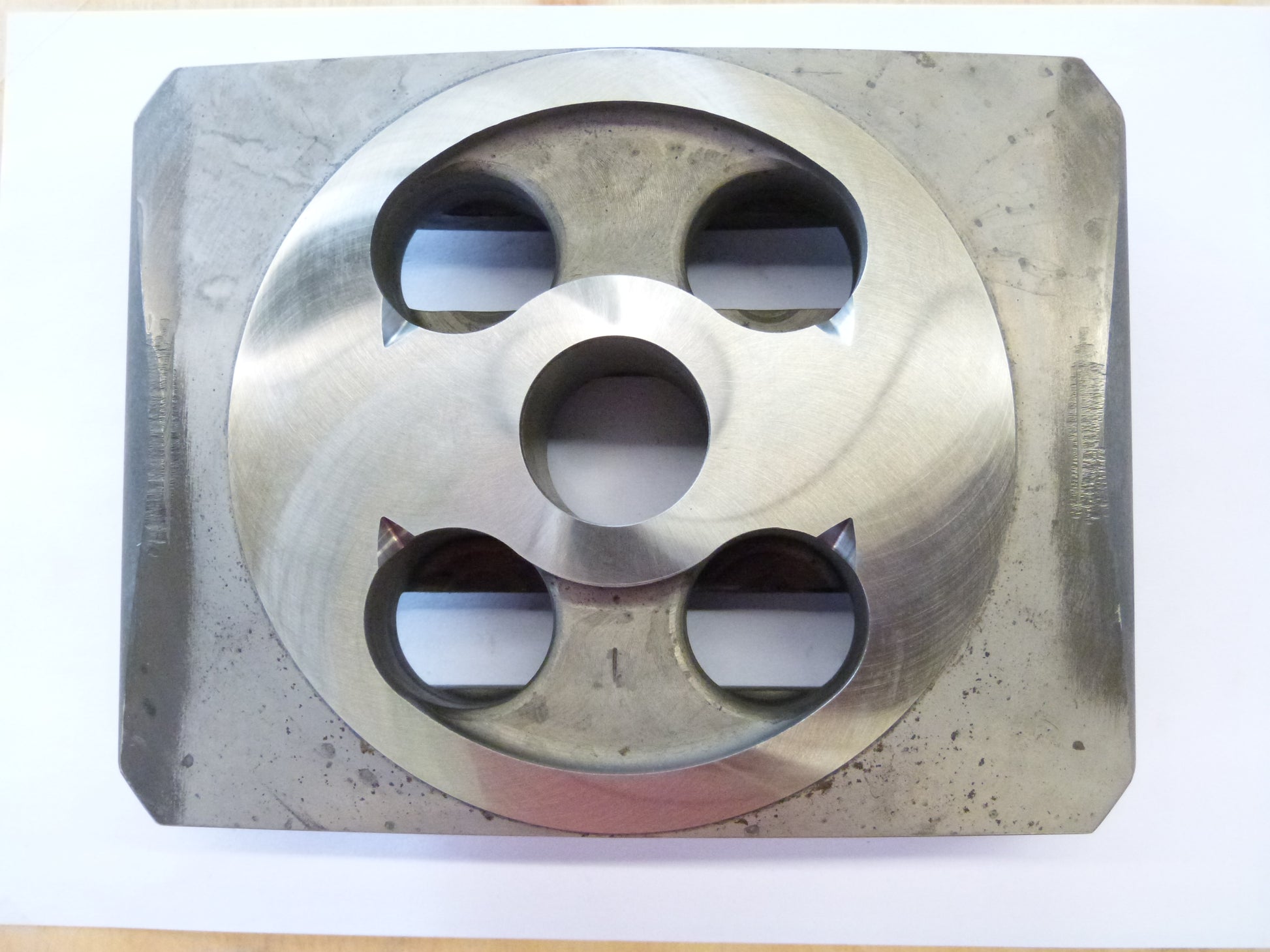 Image 1 of PORT PLATE