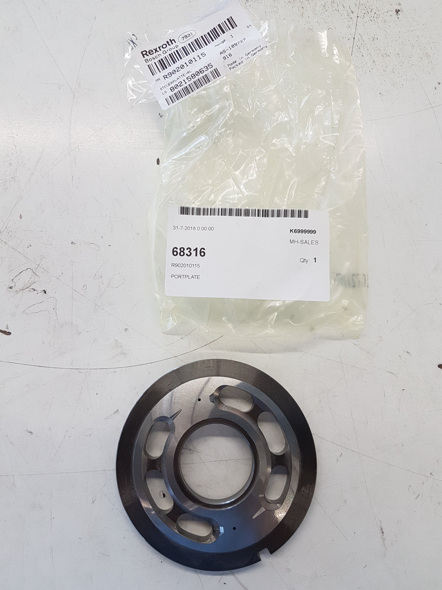 Image 3 of PORTPLATE