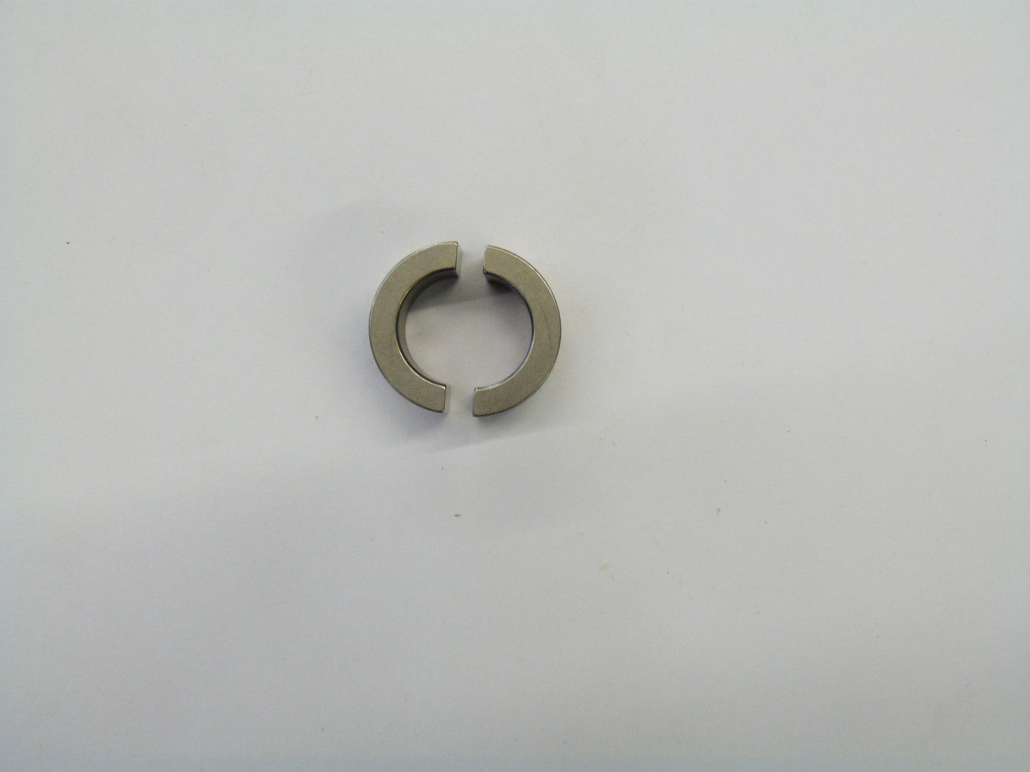 Image 1 of RING