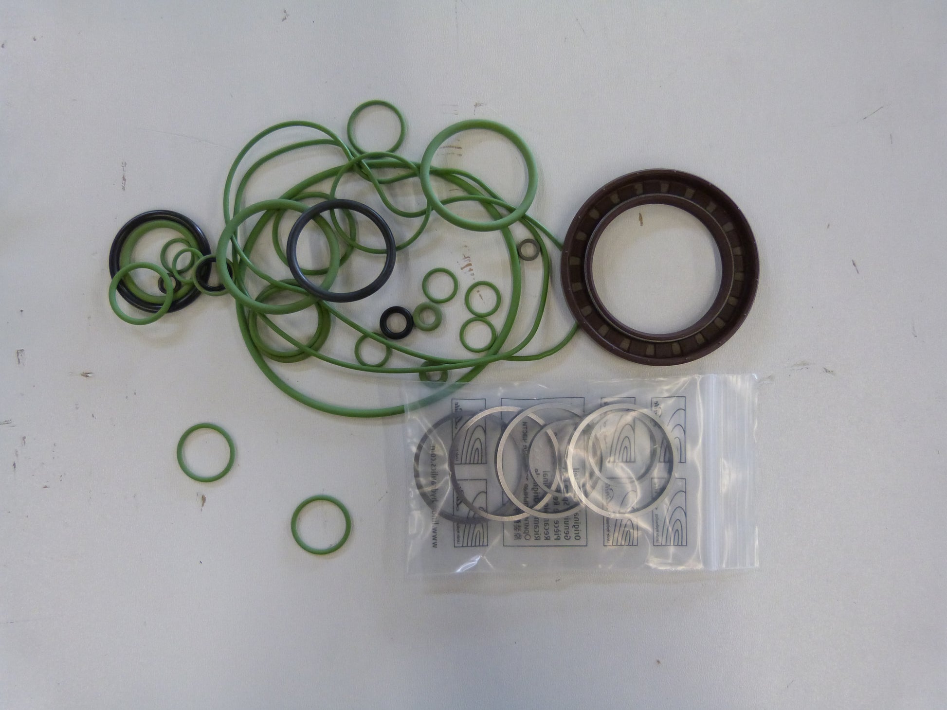 Image 1 of SEALSET HMR 135-02