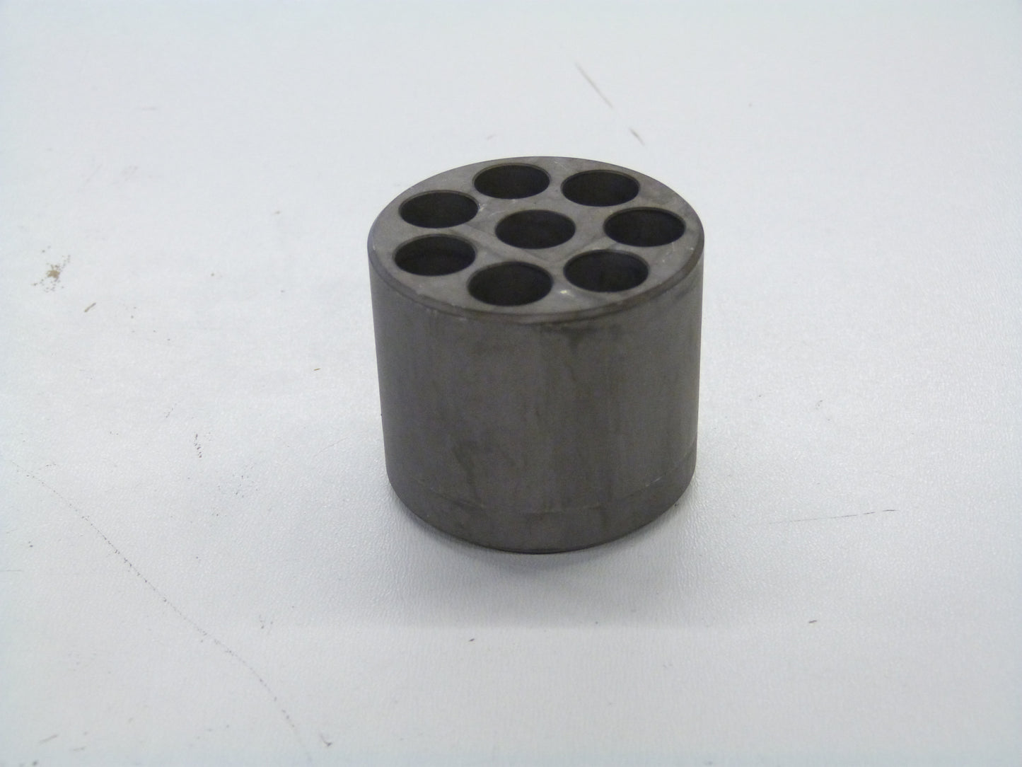 Image 1 of CYLINDER