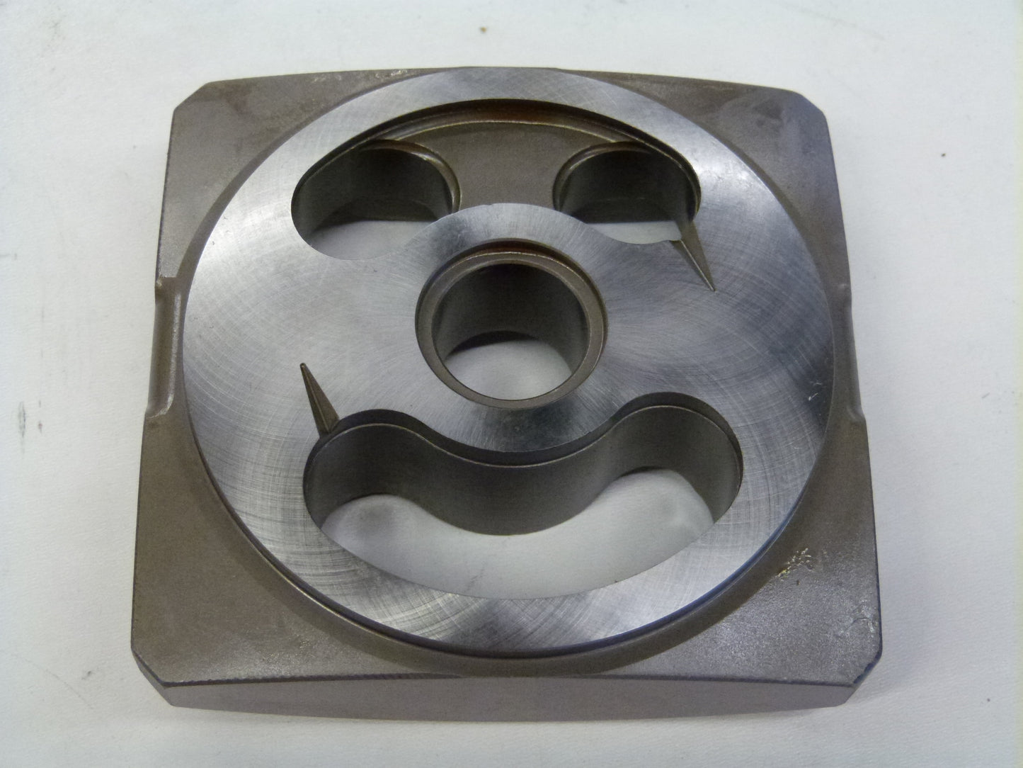 Image 1 of CONTROL LENS LH