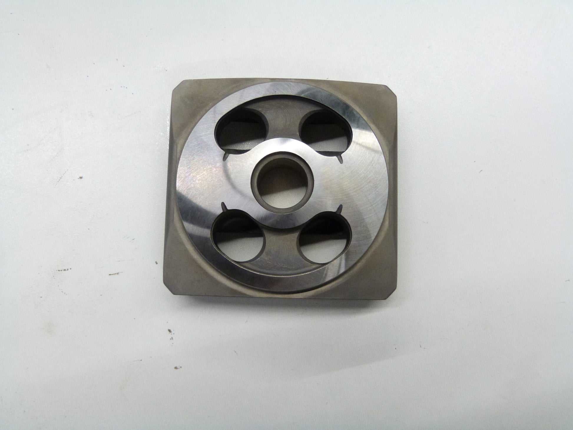 Image 1 of PORTPLATE W