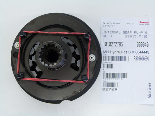 Image 1 of INTERNAL GEAR PUMP SAE-A 29615.7110