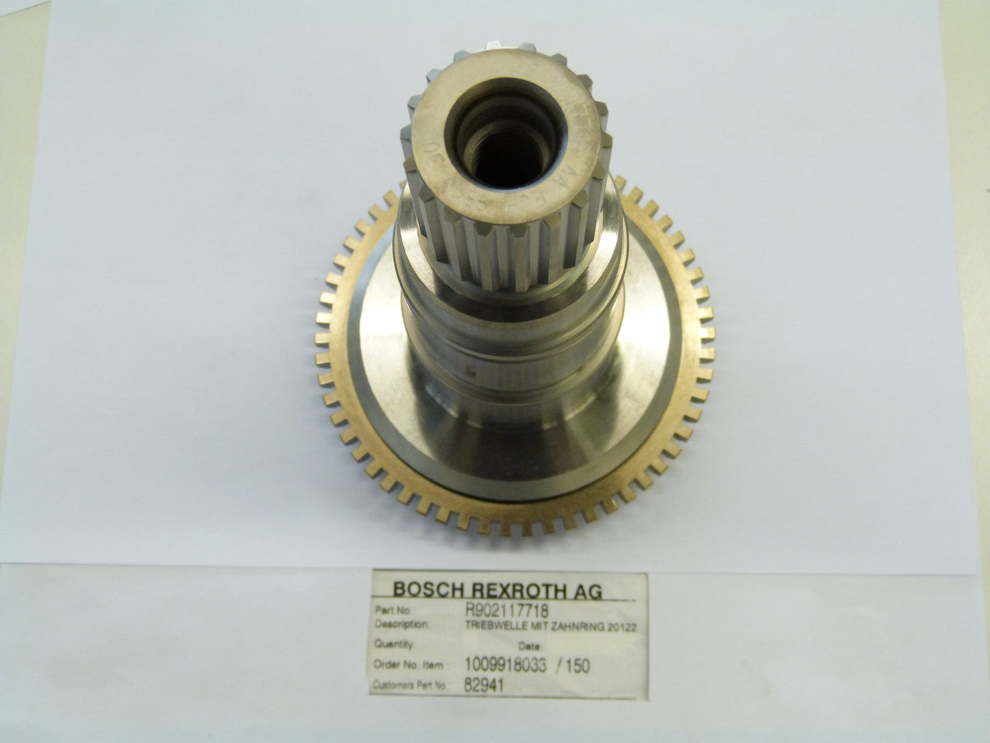 Image 1 of DRIVE SHAFT WITH GEAR RING