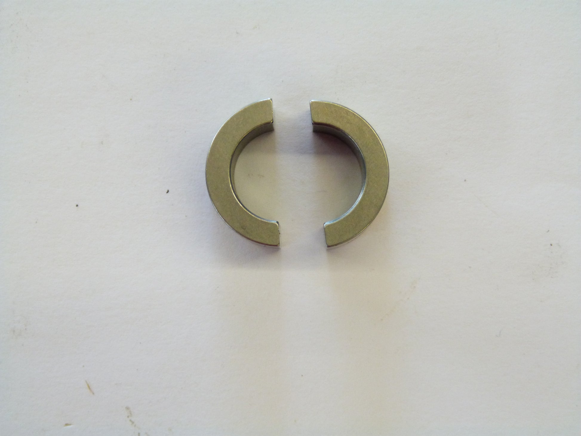 Image 1 of RING