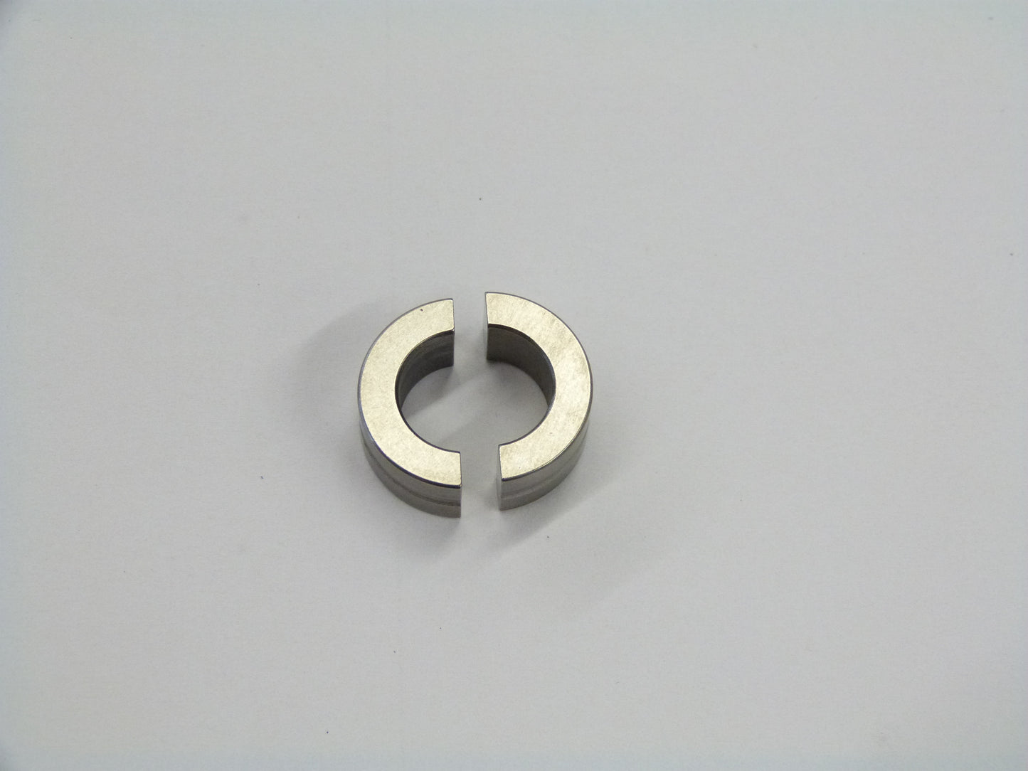 Image 1 of RING