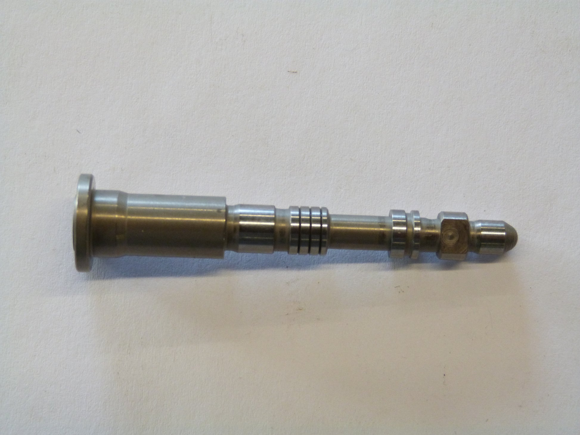 Image 1 of CONTROL PISTON