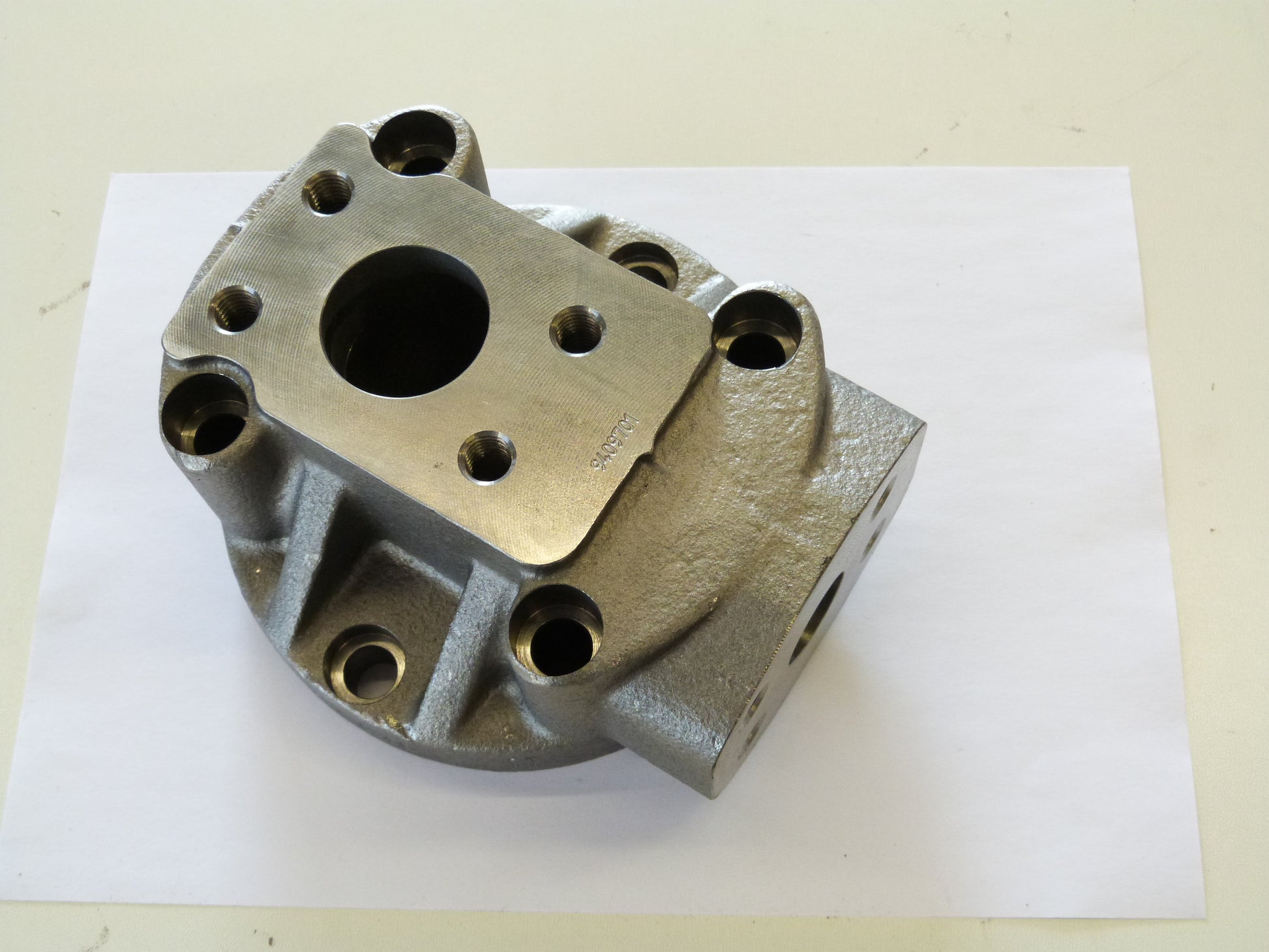Image 1 of PORT PLATE