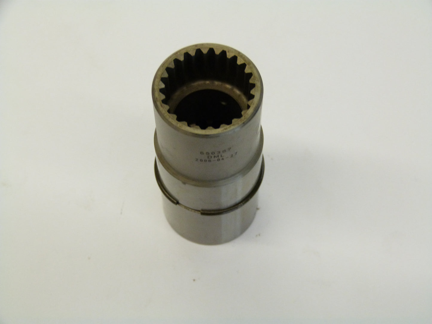 Image 1 of THROUGH DRIVE COUPLING