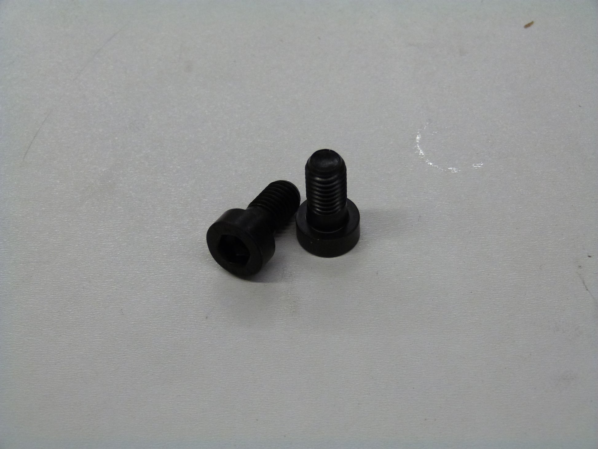 Image 1 of SOCKET-HEAD SCREW