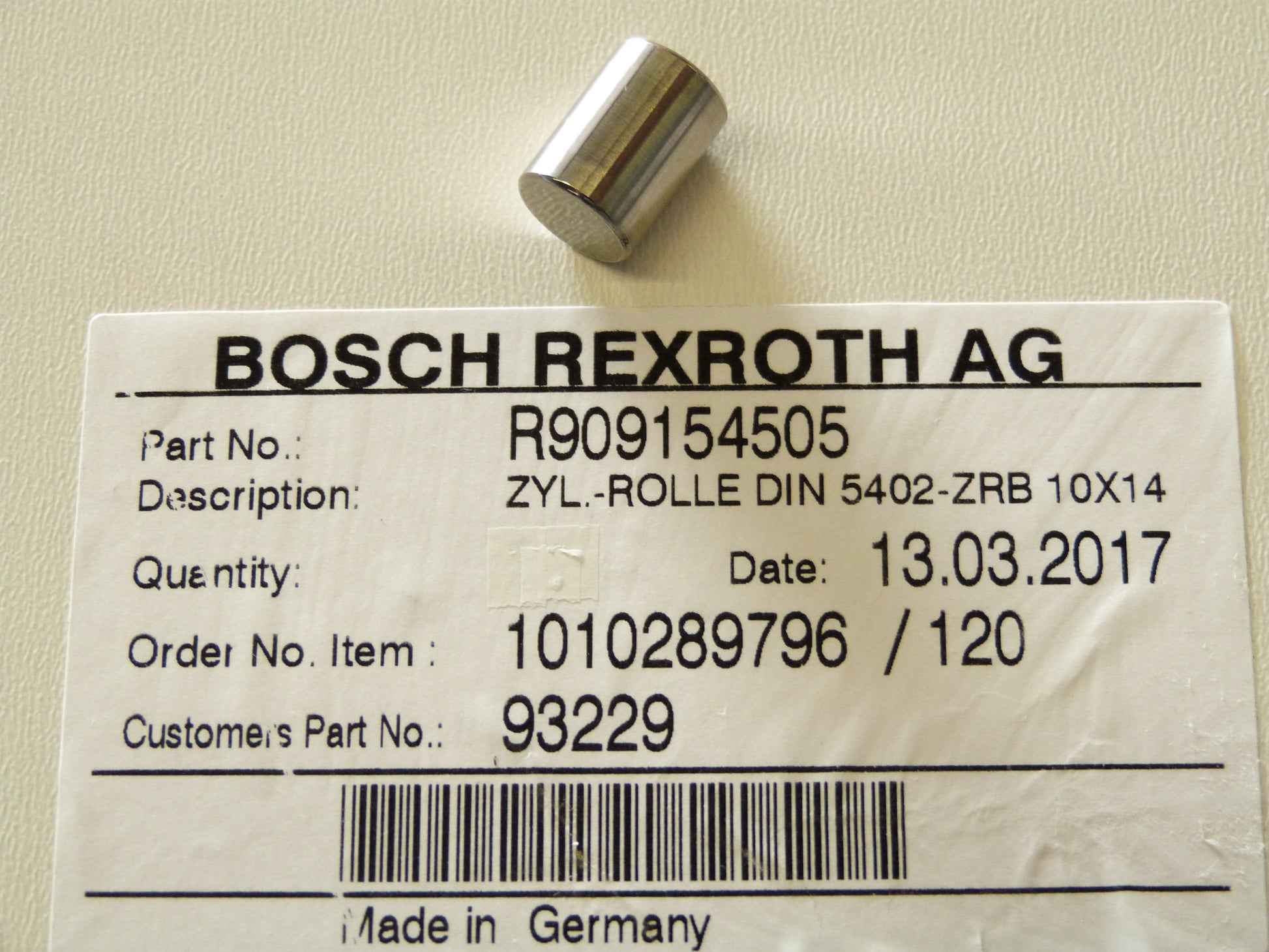 Image 1 of CYLINDER ROLLER