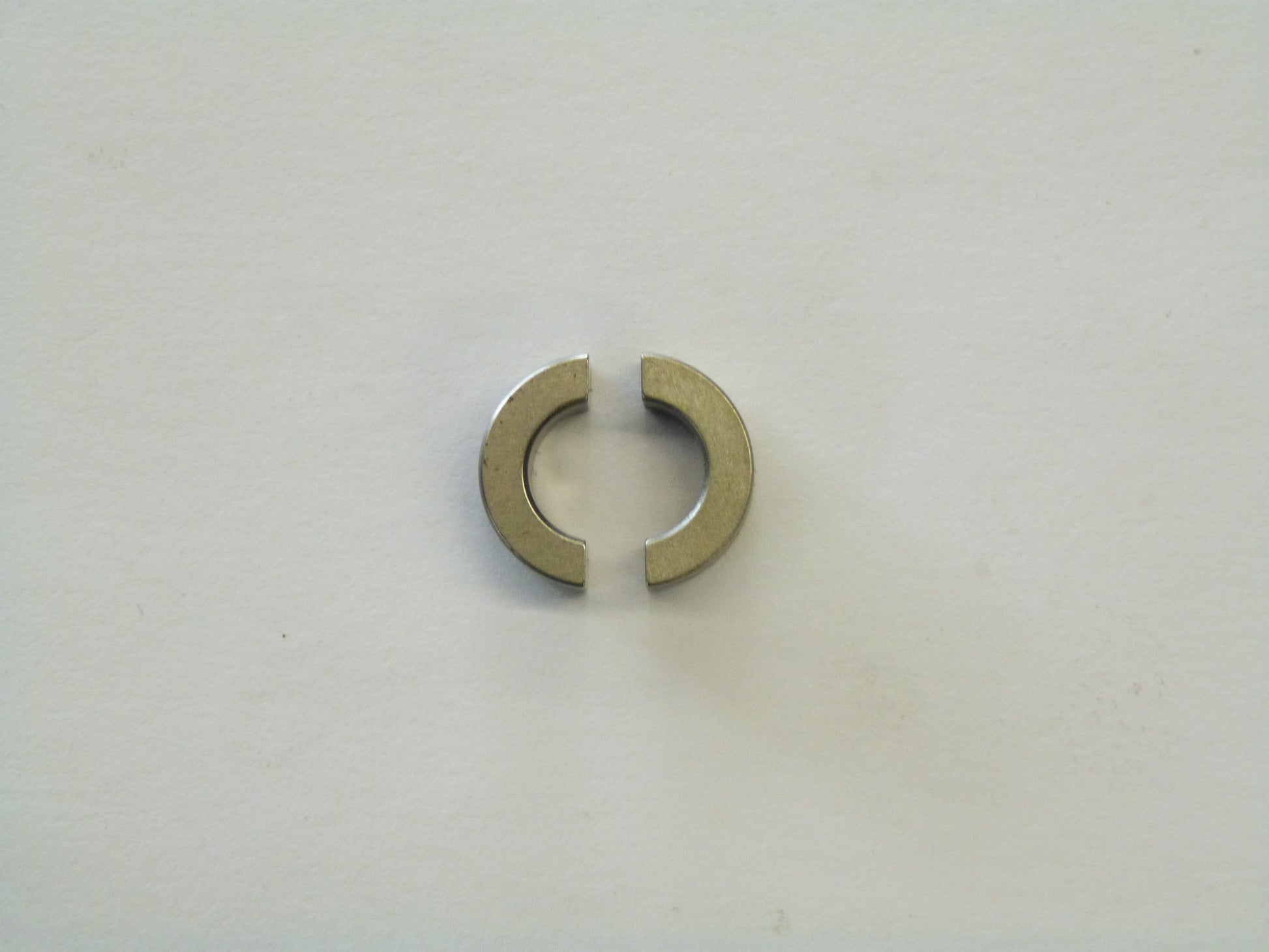 Image 1 of RING