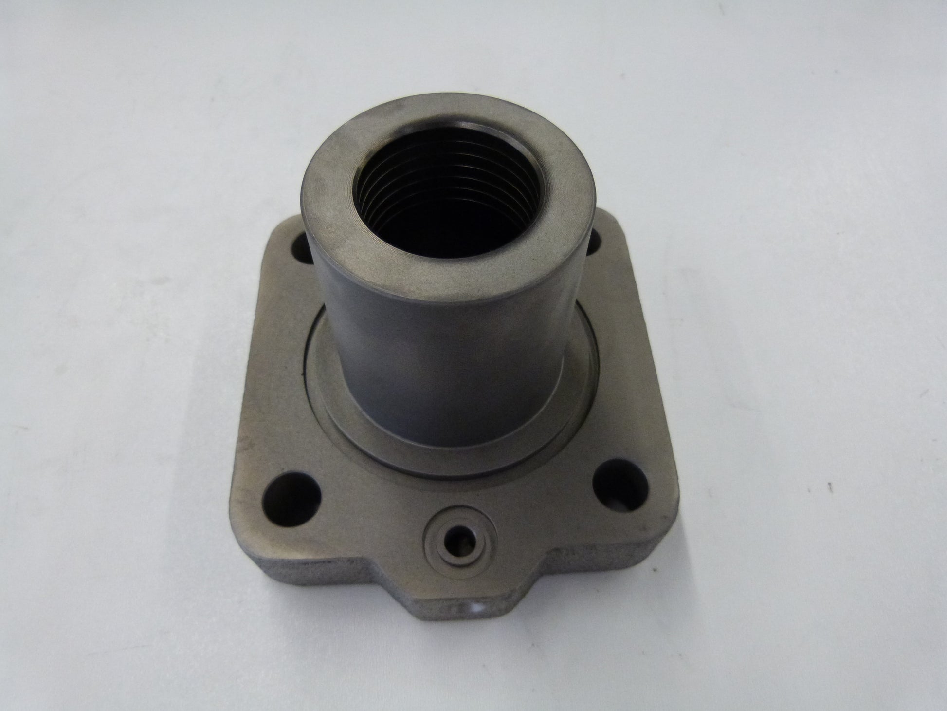 Image 1 of PISTON HOUSING