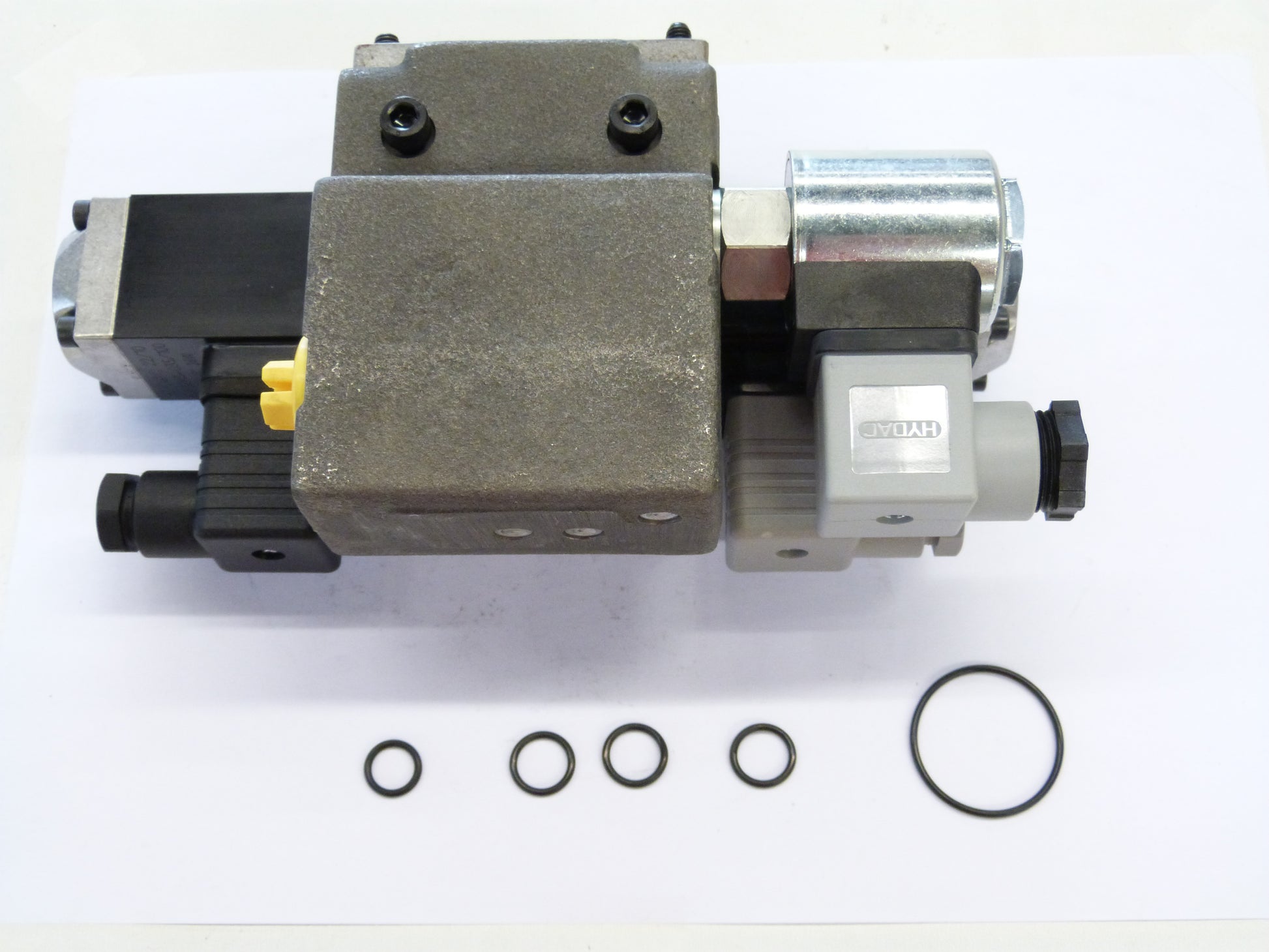 Image 1 of DIRECTIONAL CONTROL VALVE