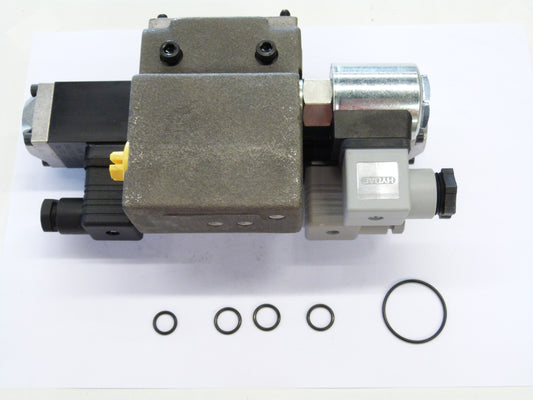 Image 1 of DIRECTIONAL CONTROL VALVE