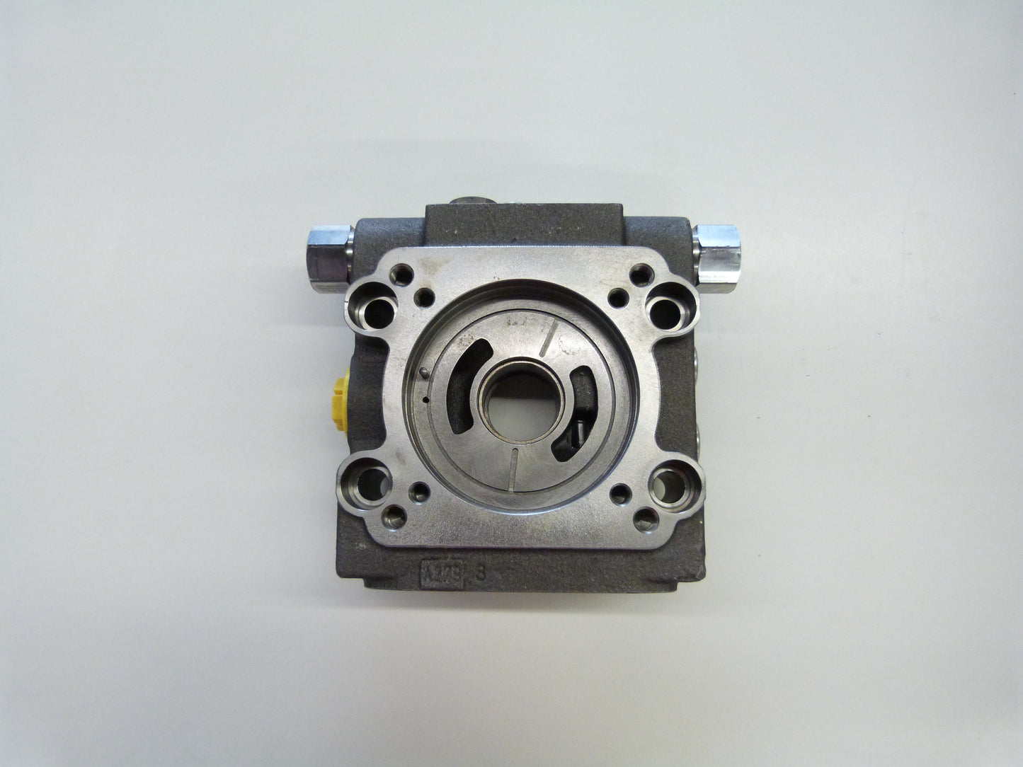 Image 1 of PORT PLATE