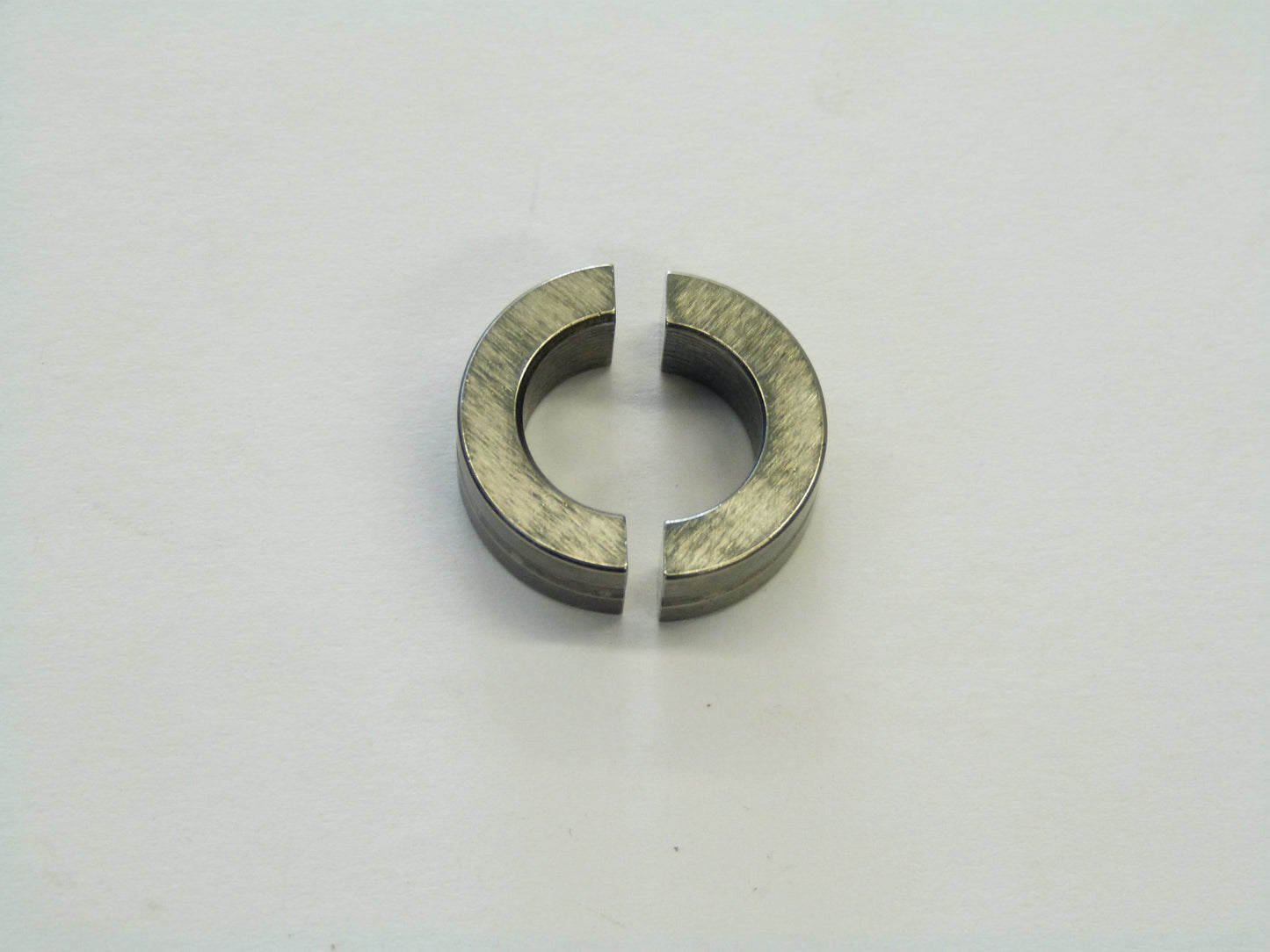 Image 1 of RING