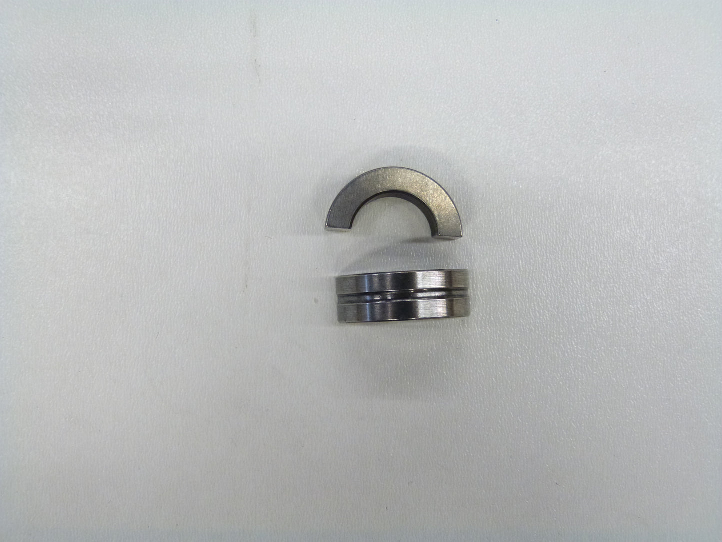 Image 1 of RING