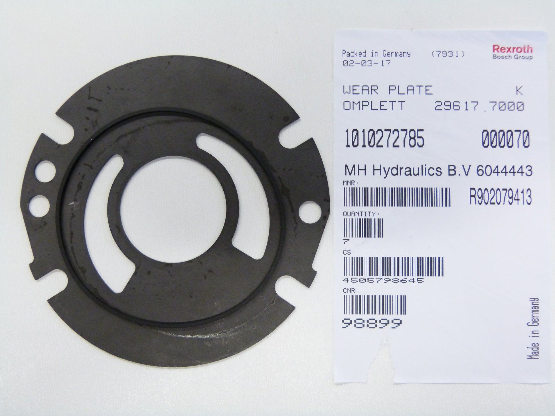 Image 1 of WEAR PLATE COMPLETE