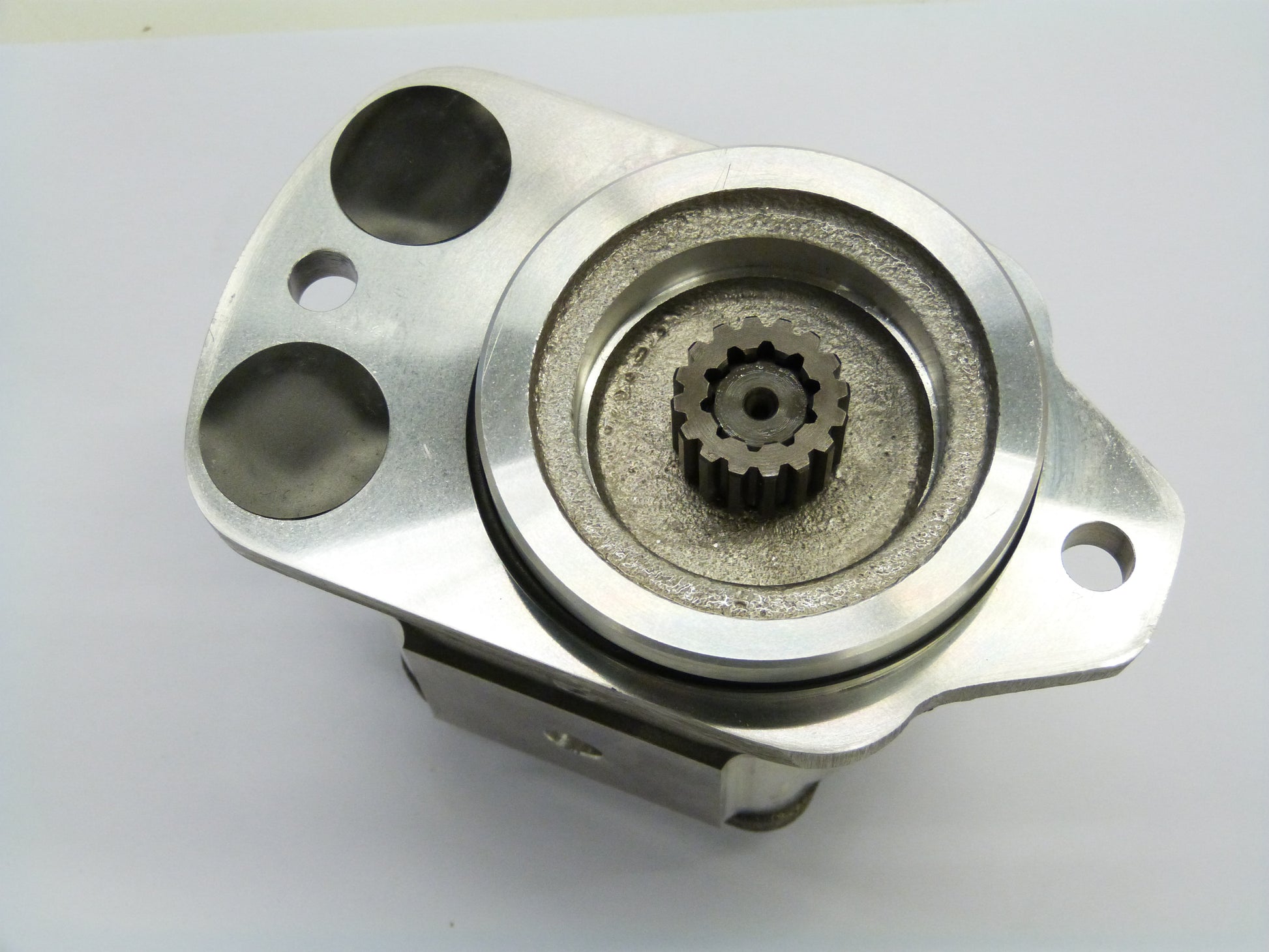 Image 1 of GEAR PUMP