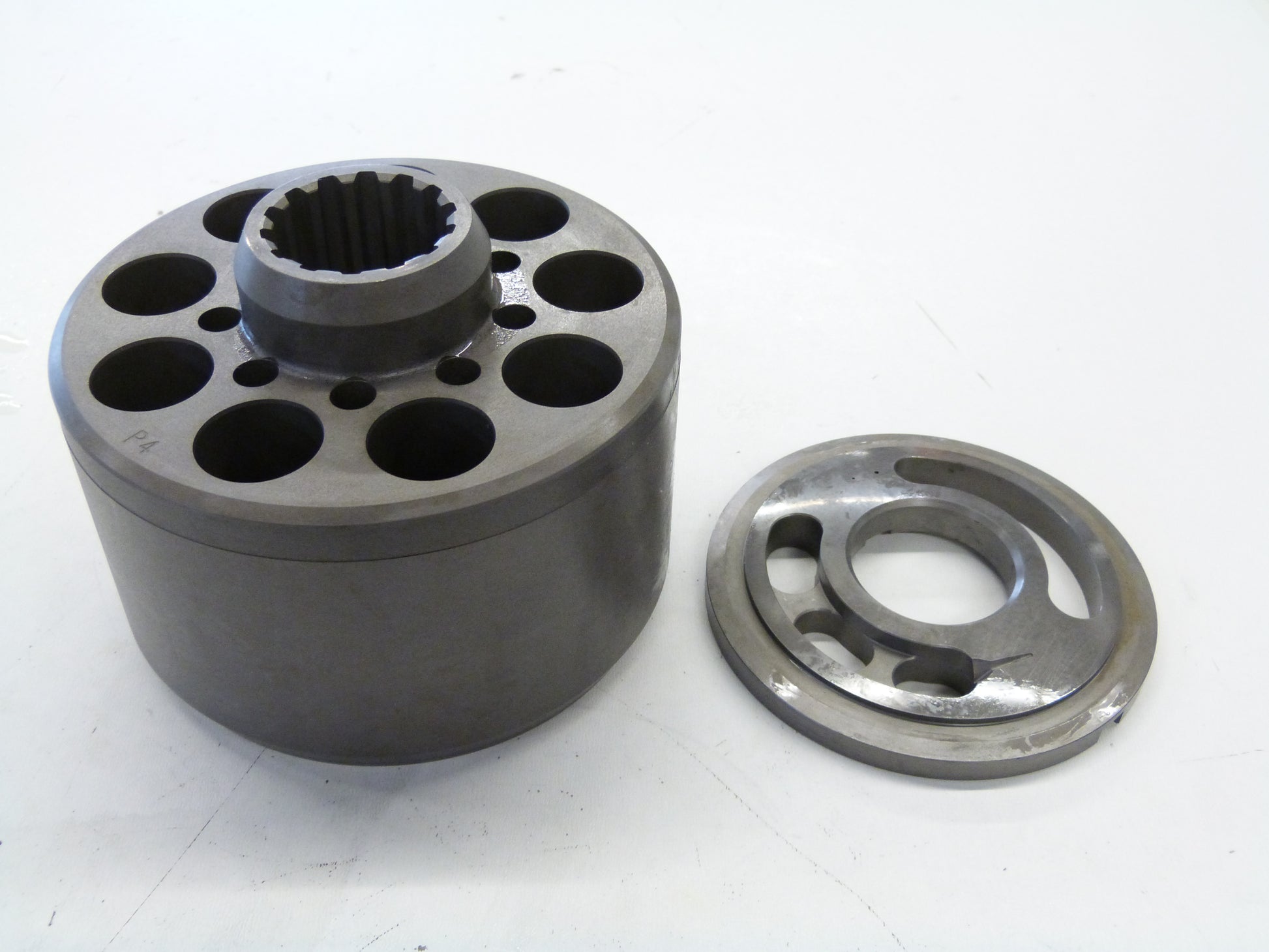 Image 1 of Cylinder/Valve plate assy R