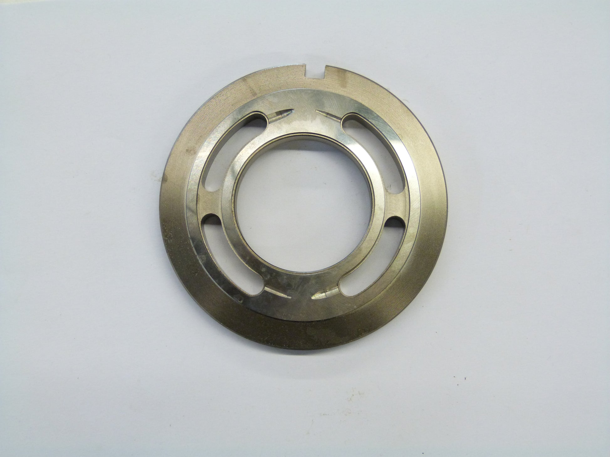 Image 1 of PORTPLATE LH